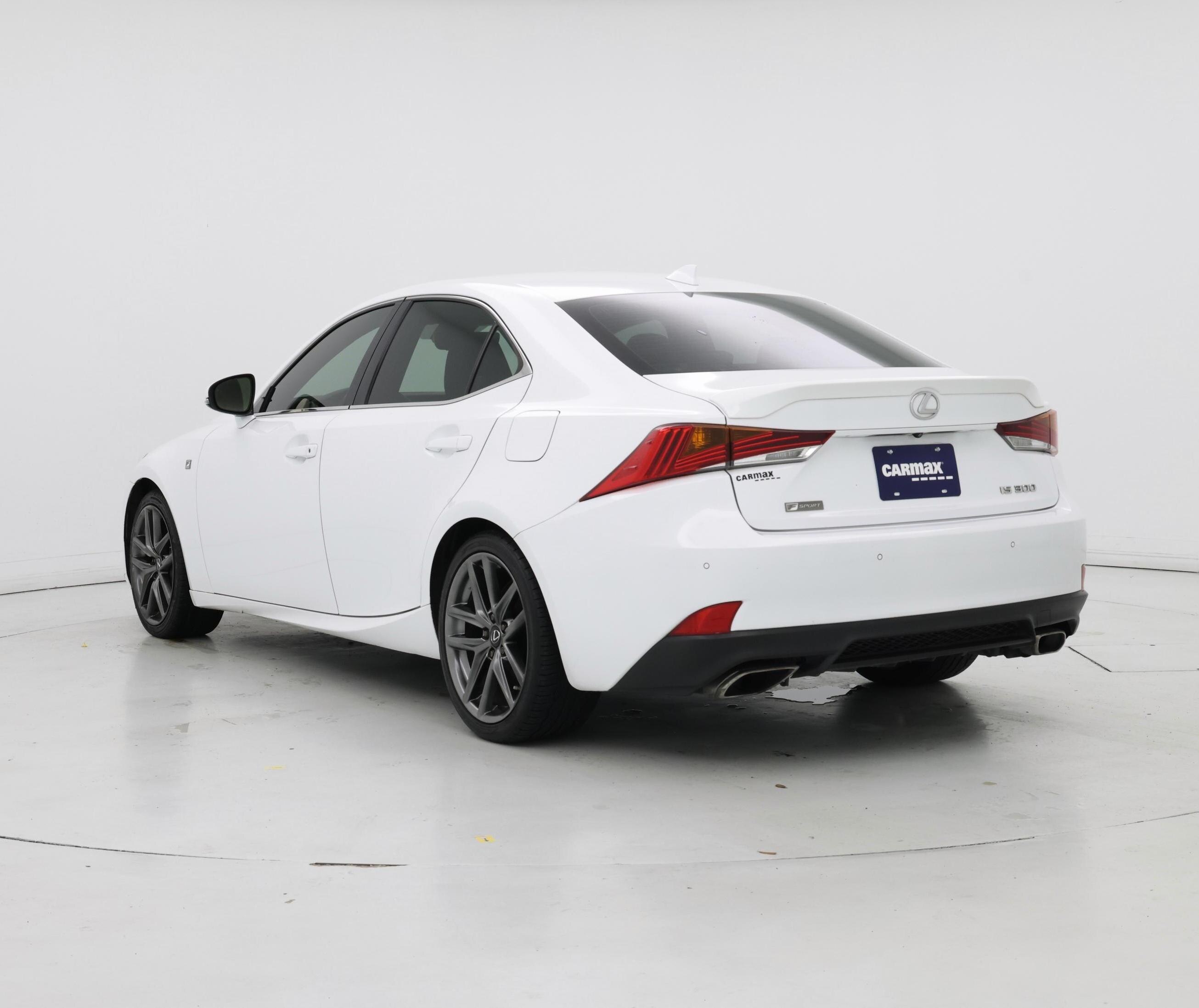 Thumbnail: 2020 Lexus IS - 2