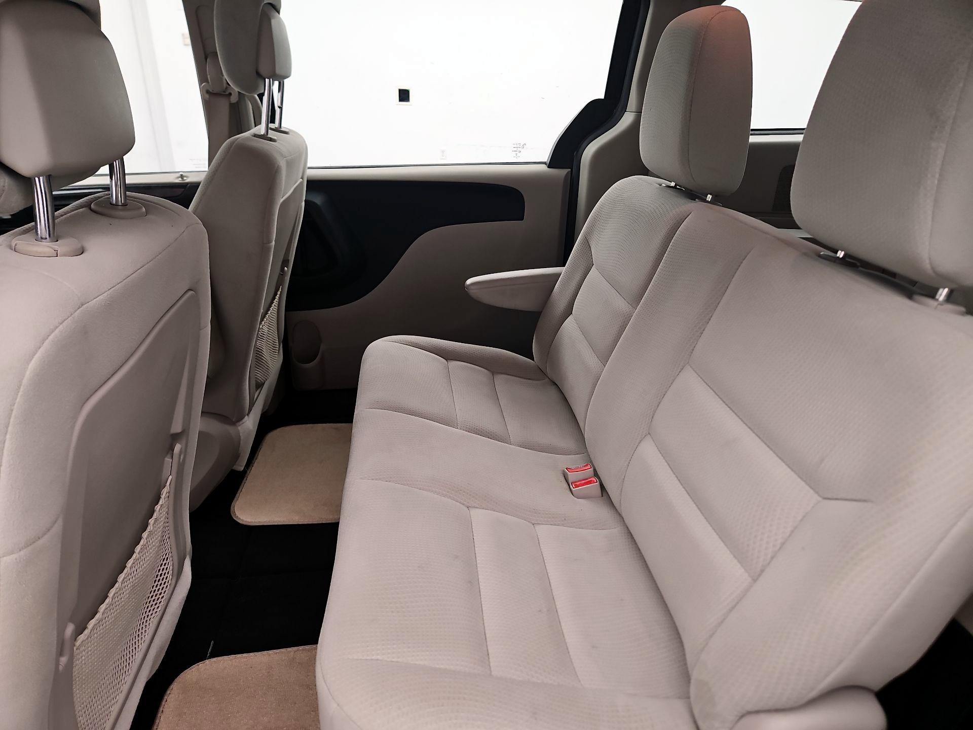 Thumbnail: 2014 Dodge Grand Caravan - 17