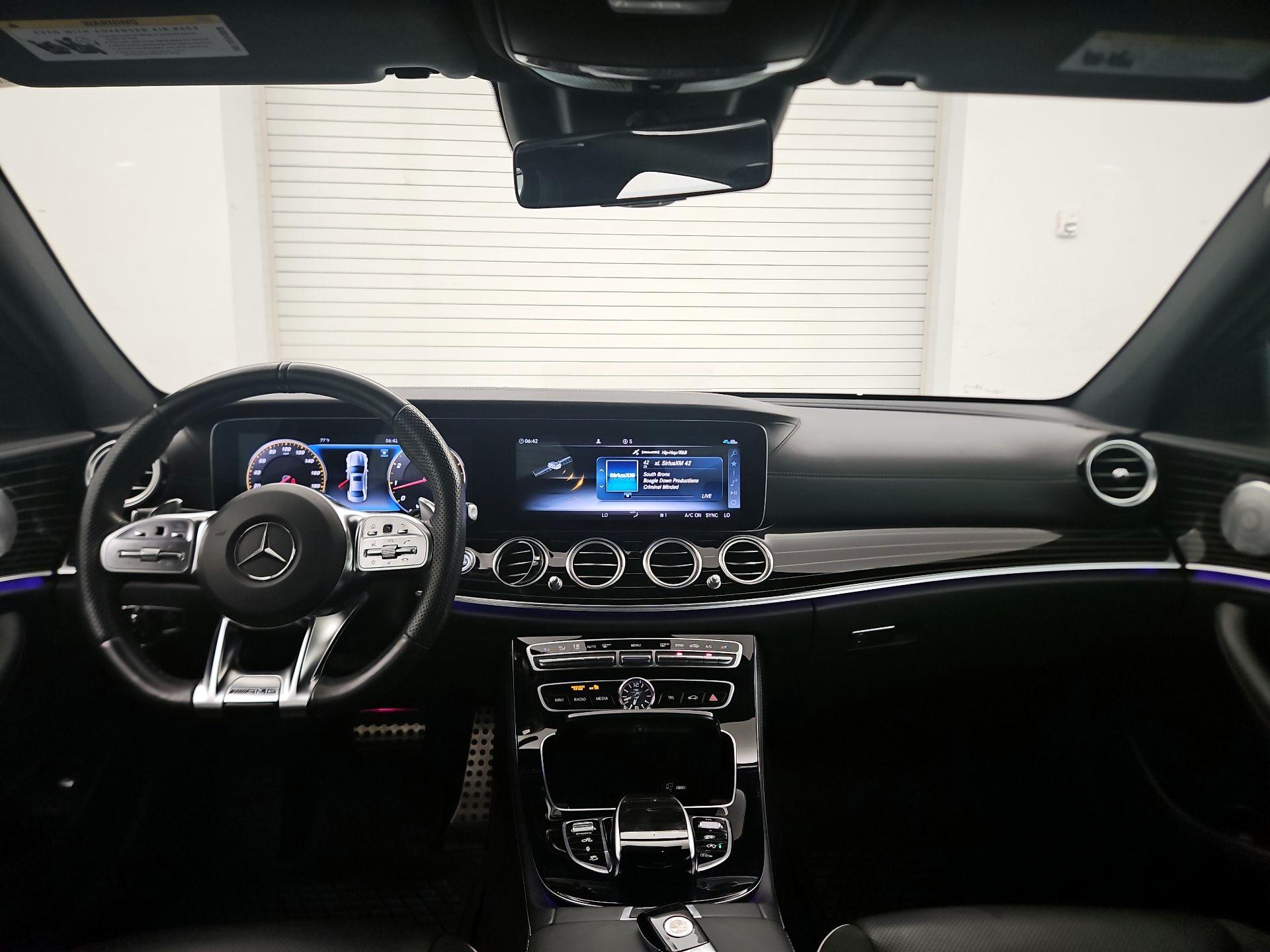 Thumbnail: 2019 Mercedes-Benz E-Class - 9