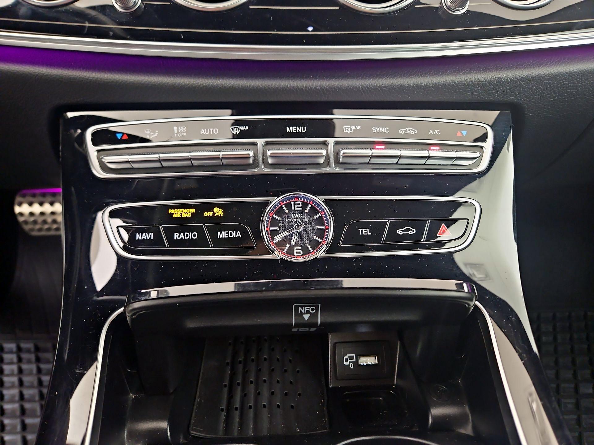 Thumbnail: 2019 Mercedes-Benz E-Class - 16