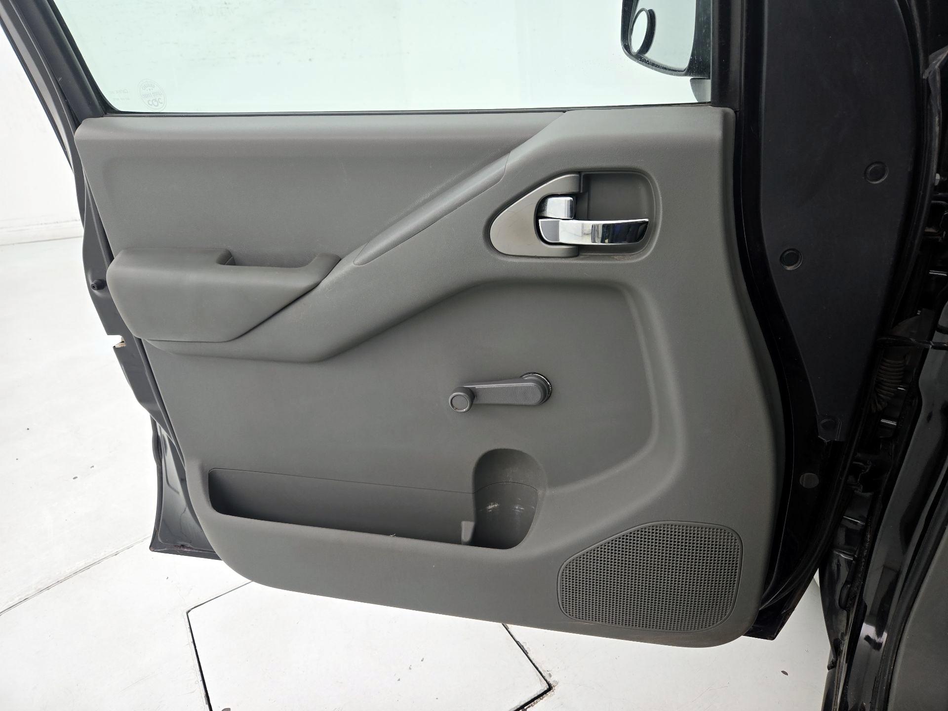 Thumbnail: 2014 Nissan Frontier - 12