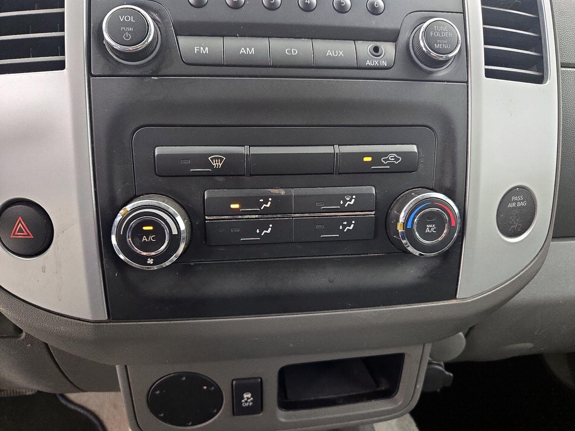 Thumbnail: 2014 Nissan Frontier - 14