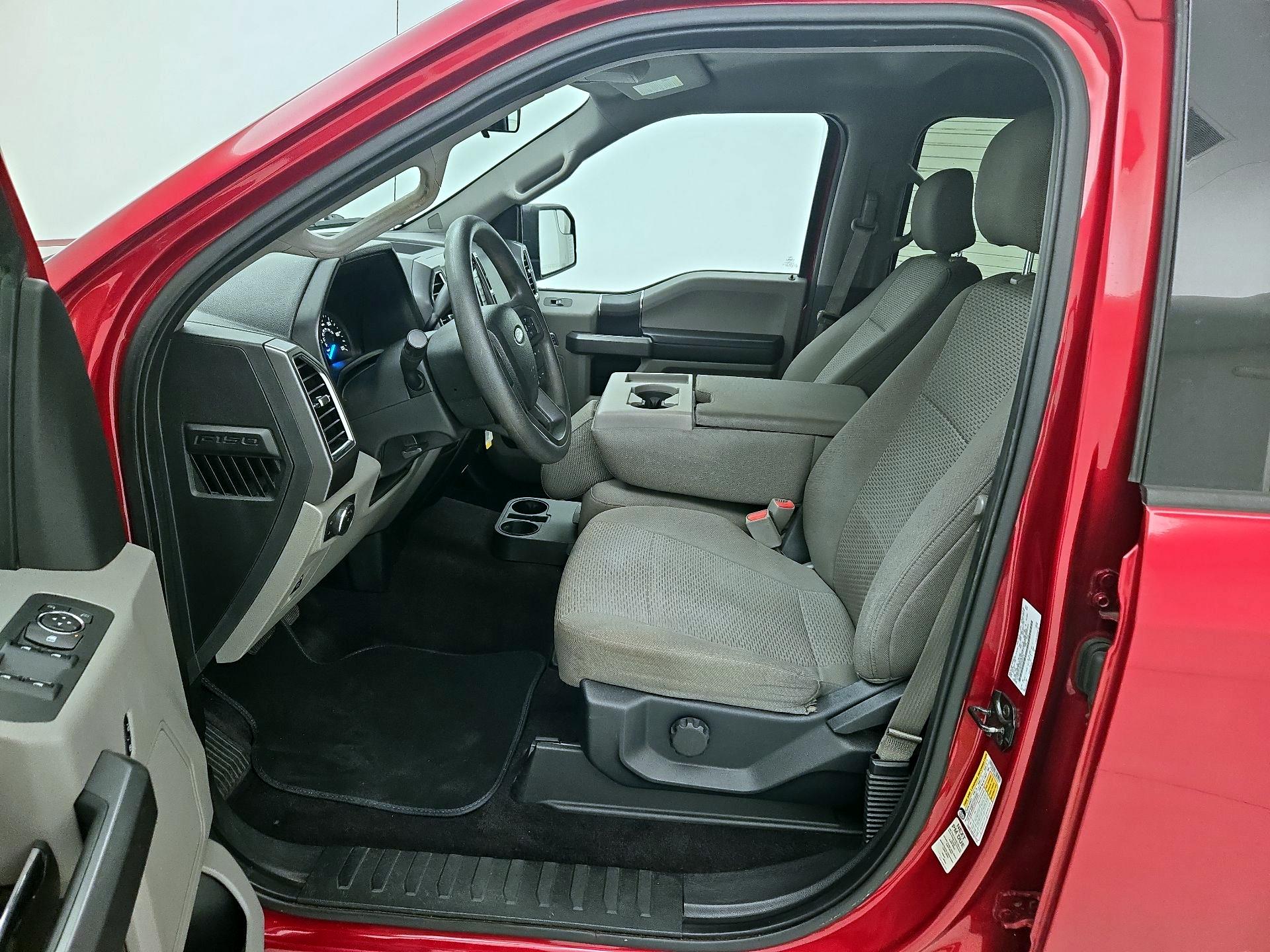 Thumbnail: 2016 Ford F-150 - 11