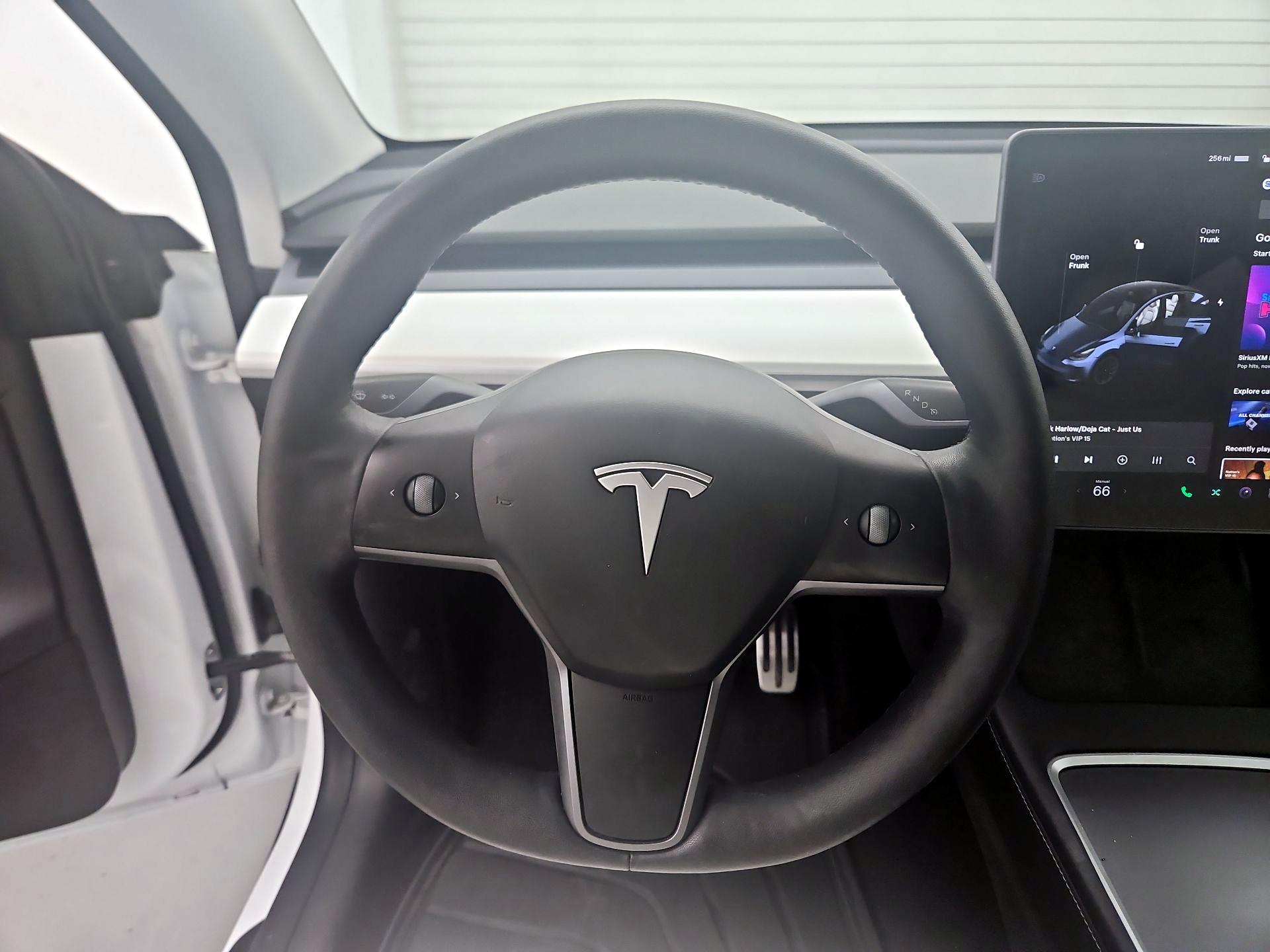 Thumbnail: 2021 Tesla Model Y - 10