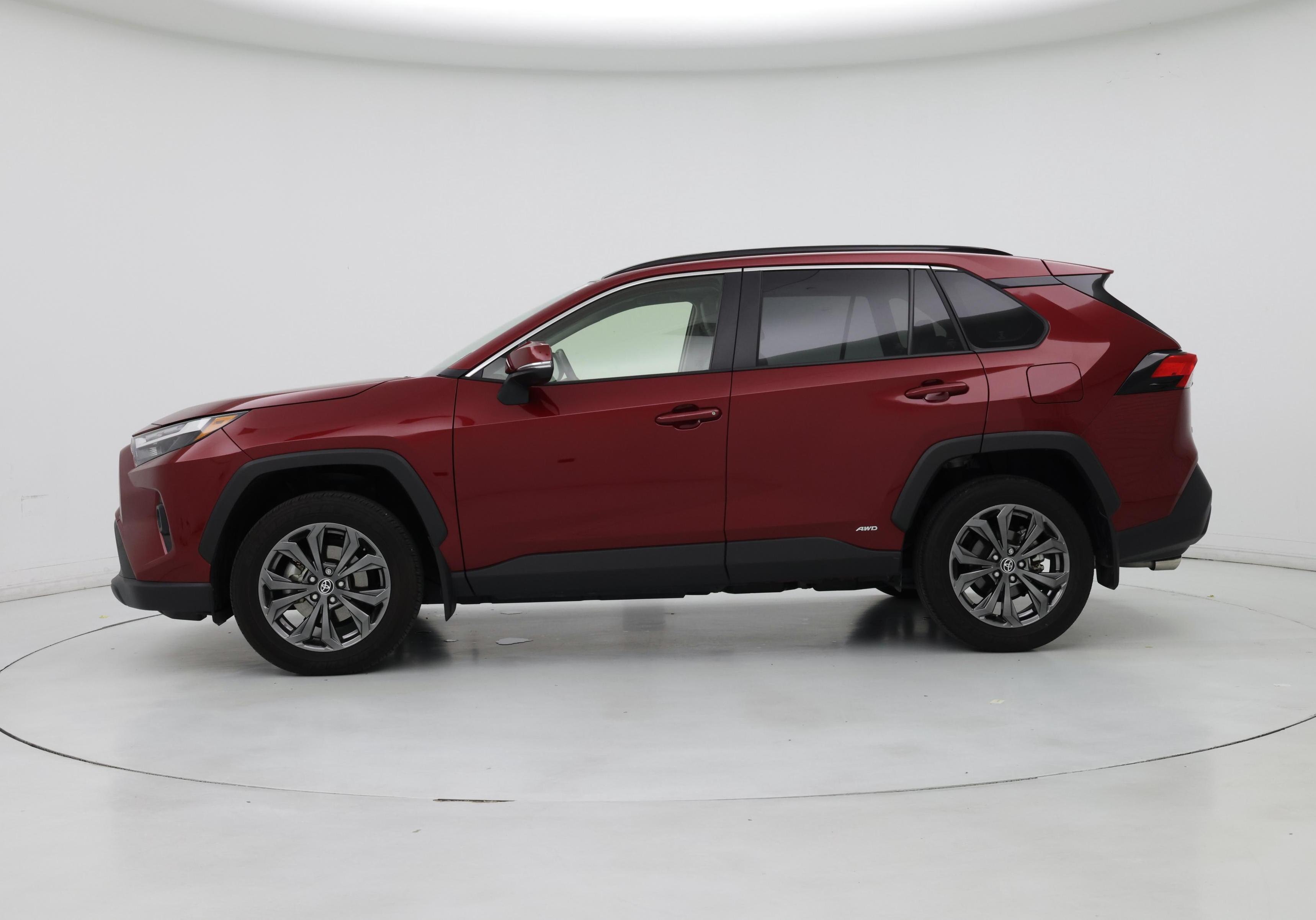 Thumbnail: 2024 Toyota RAV4 - 3