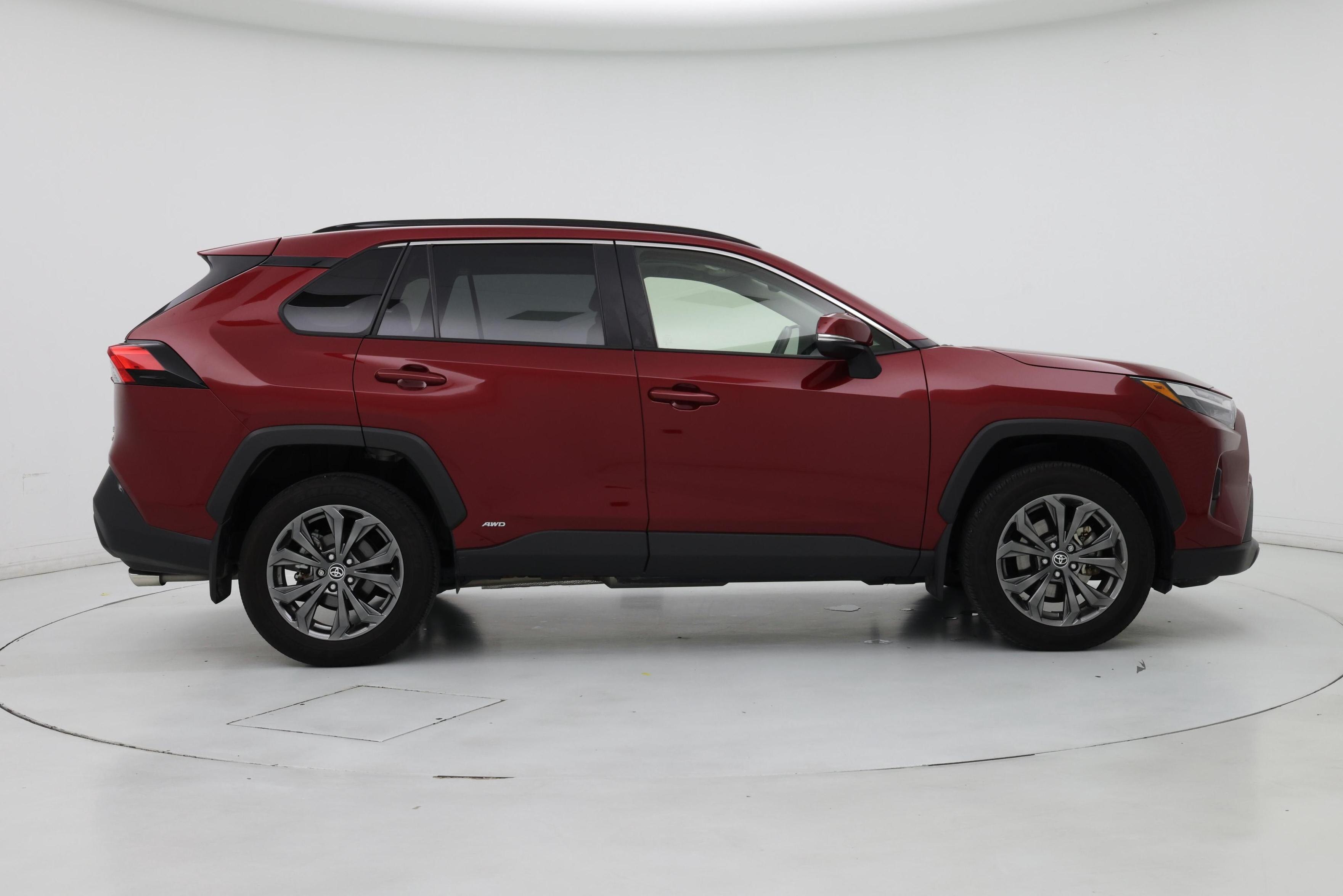 Thumbnail: 2024 Toyota RAV4 - 7