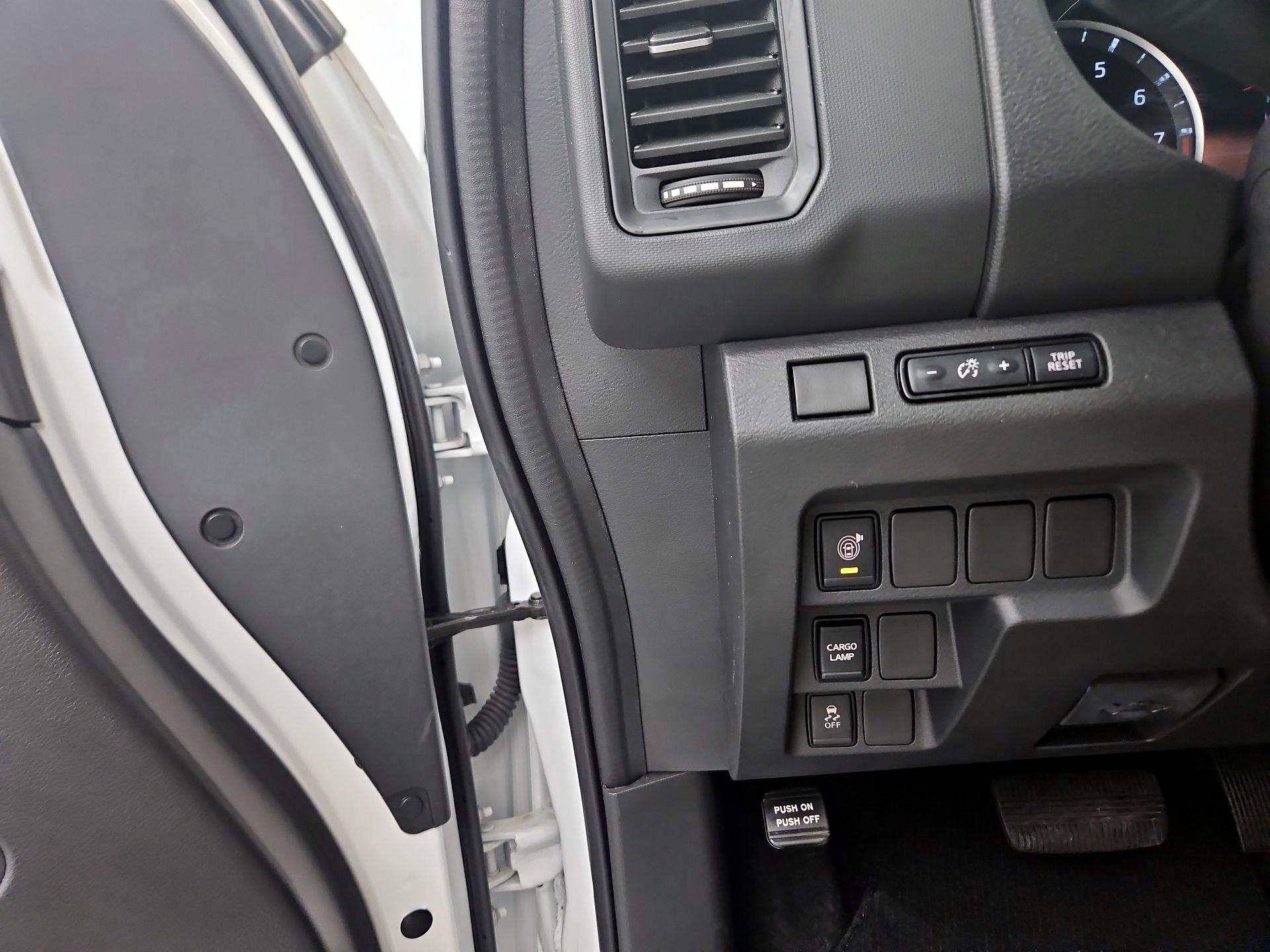 Thumbnail: 2023 Nissan Frontier - 13