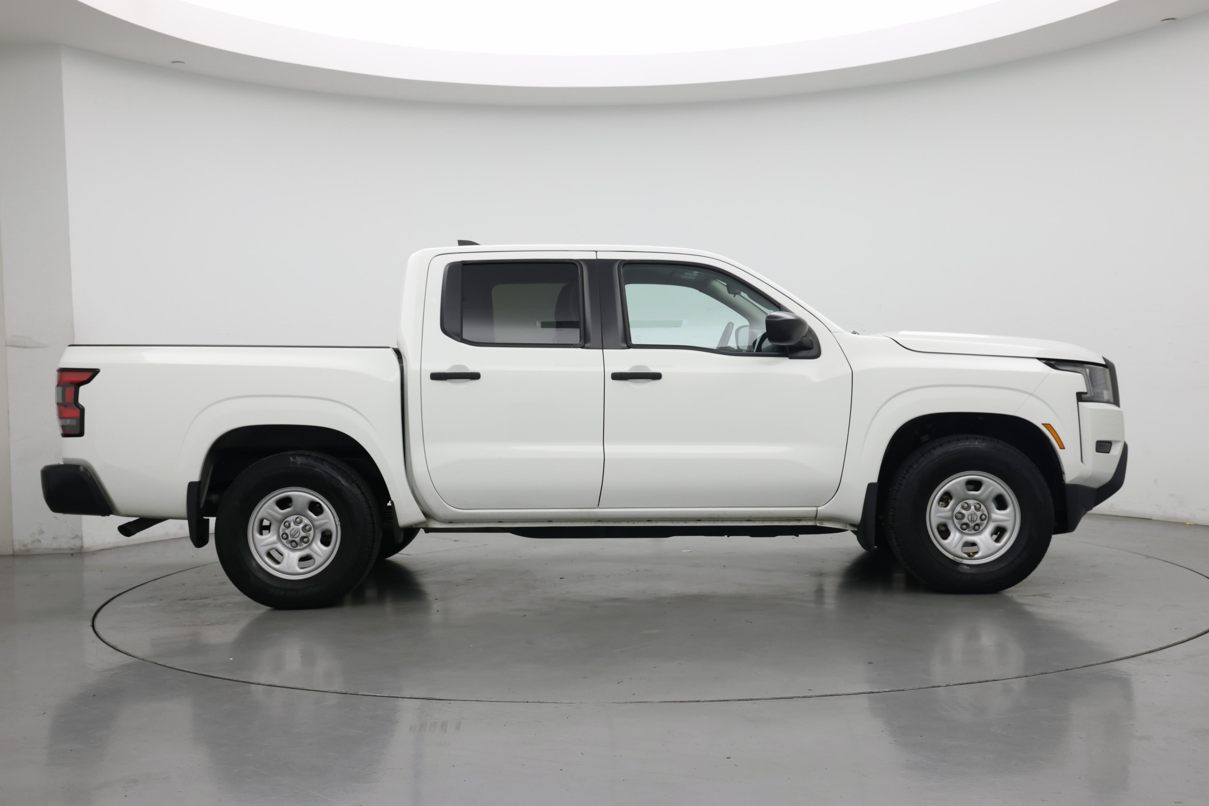 Thumbnail: 2023 Nissan Frontier - 7