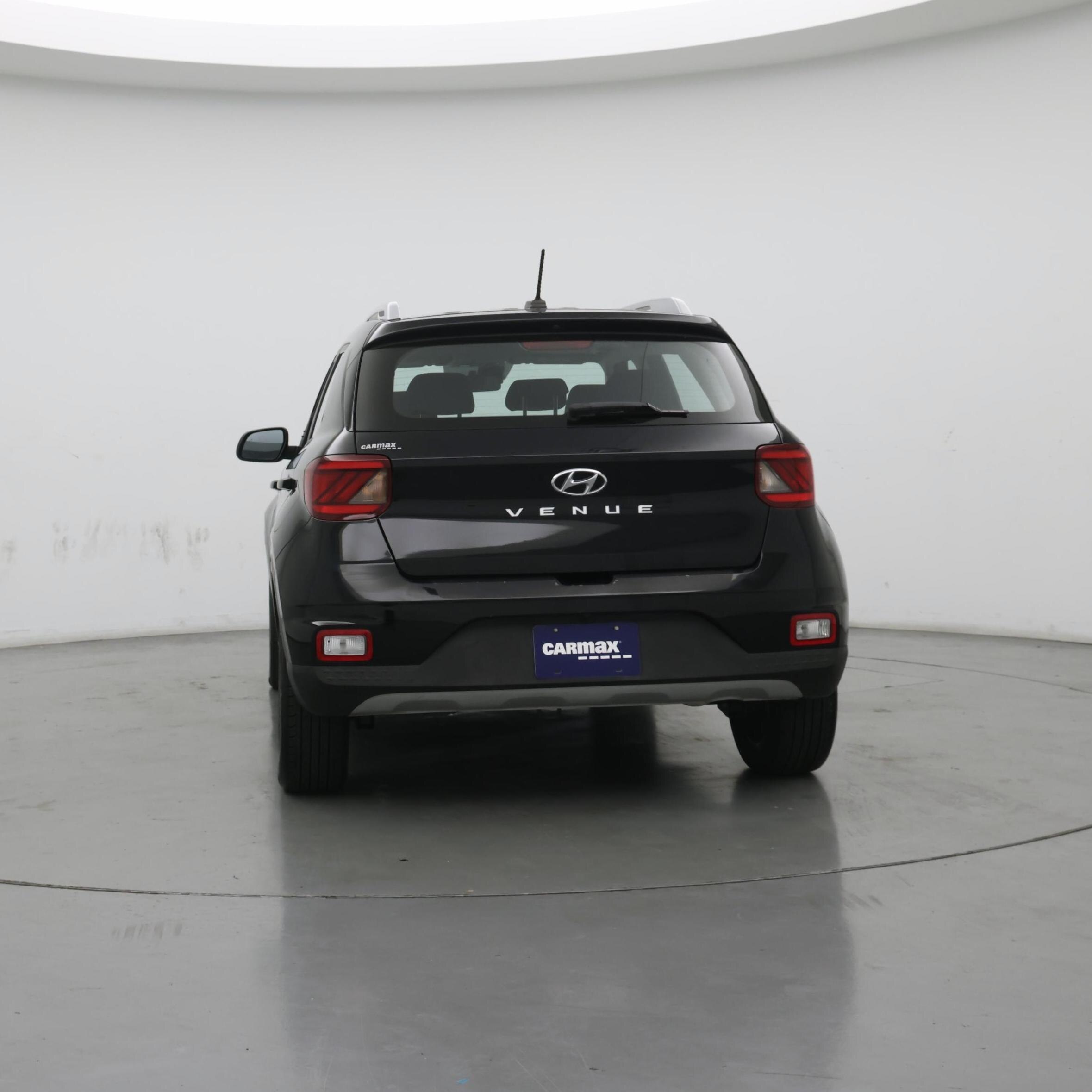 Thumbnail: 2023 Hyundai Venue - 6