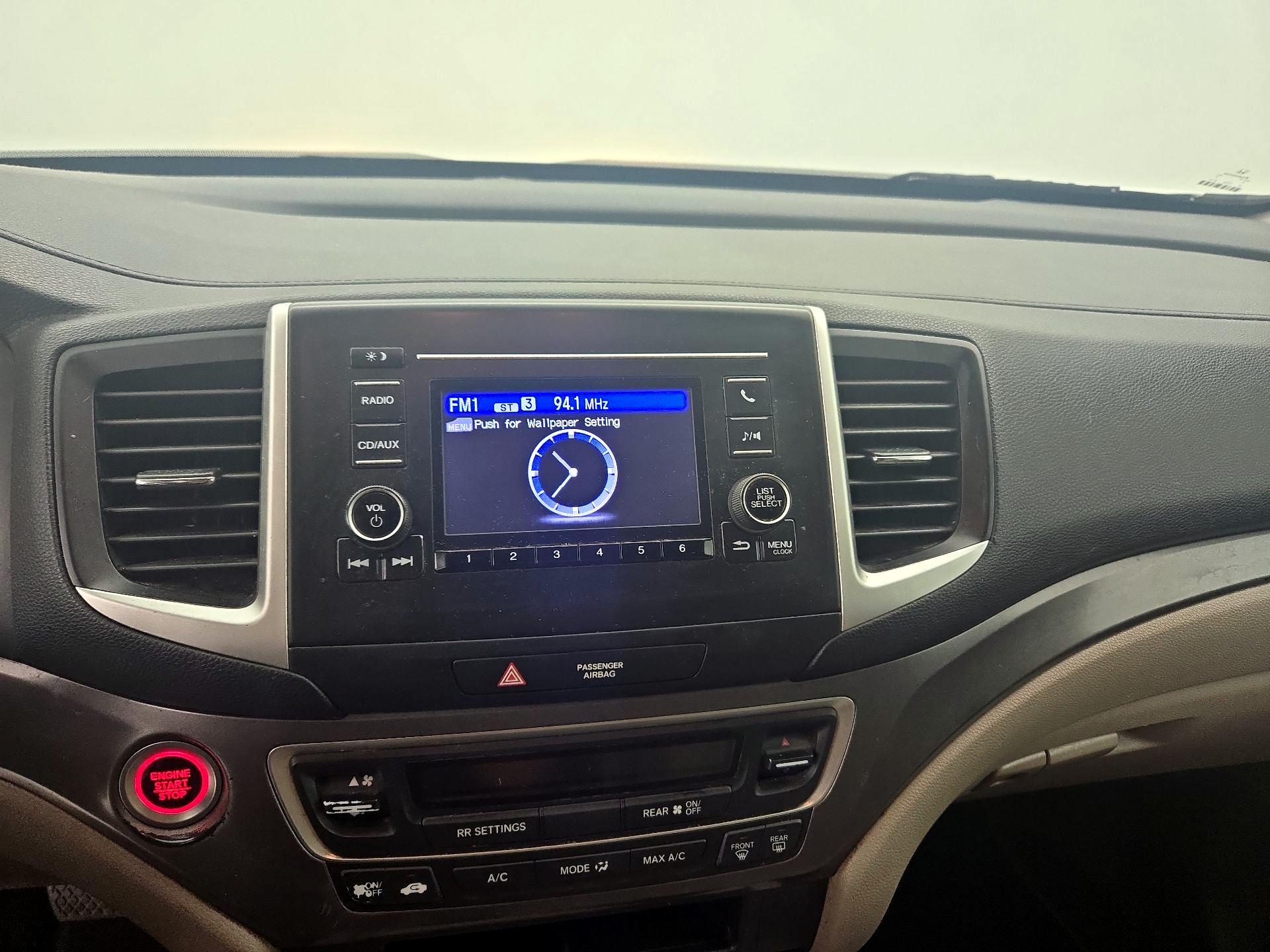 Thumbnail: 2016 Honda Pilot - 15