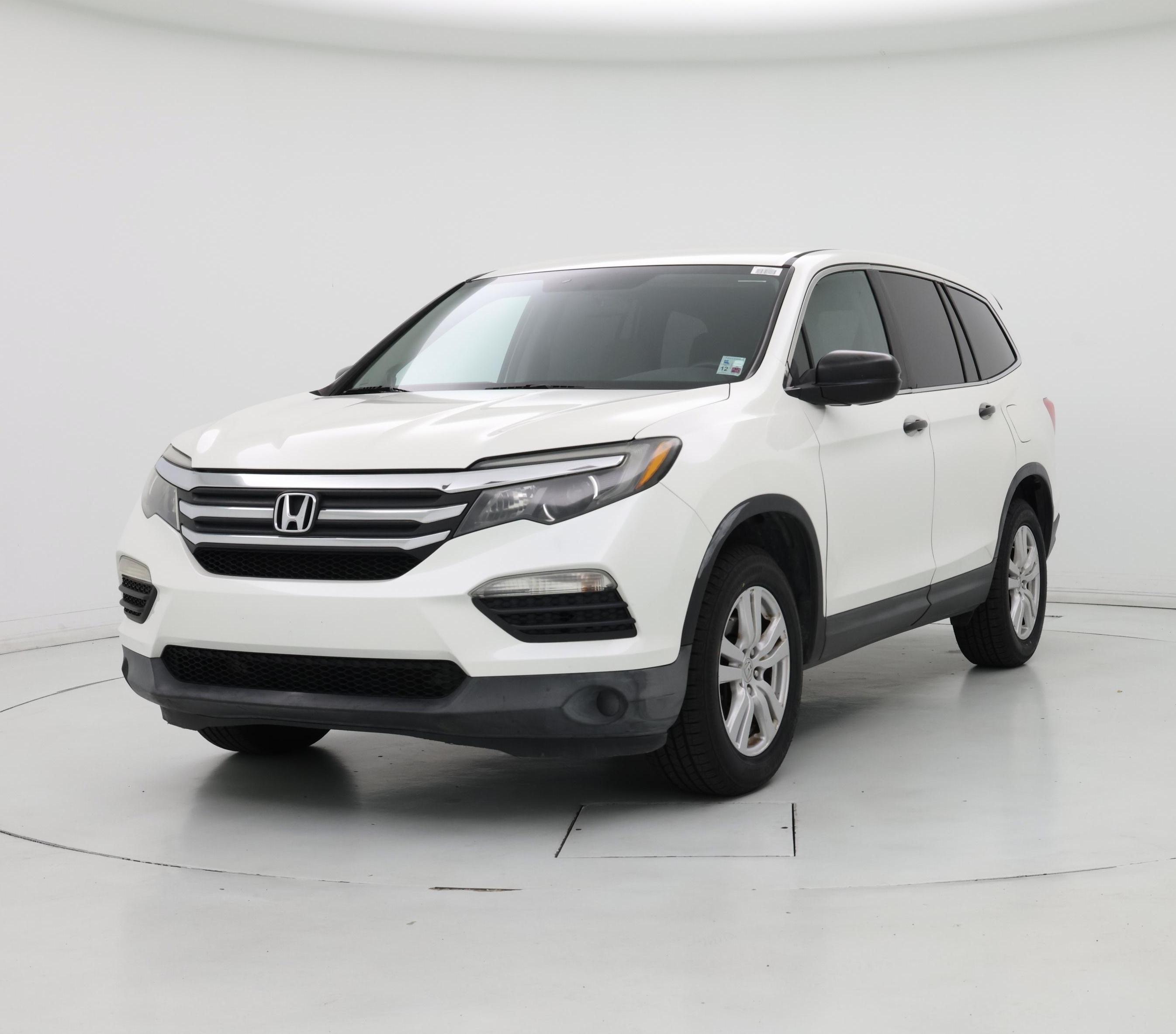 Thumbnail: 2016 Honda Pilot - 4
