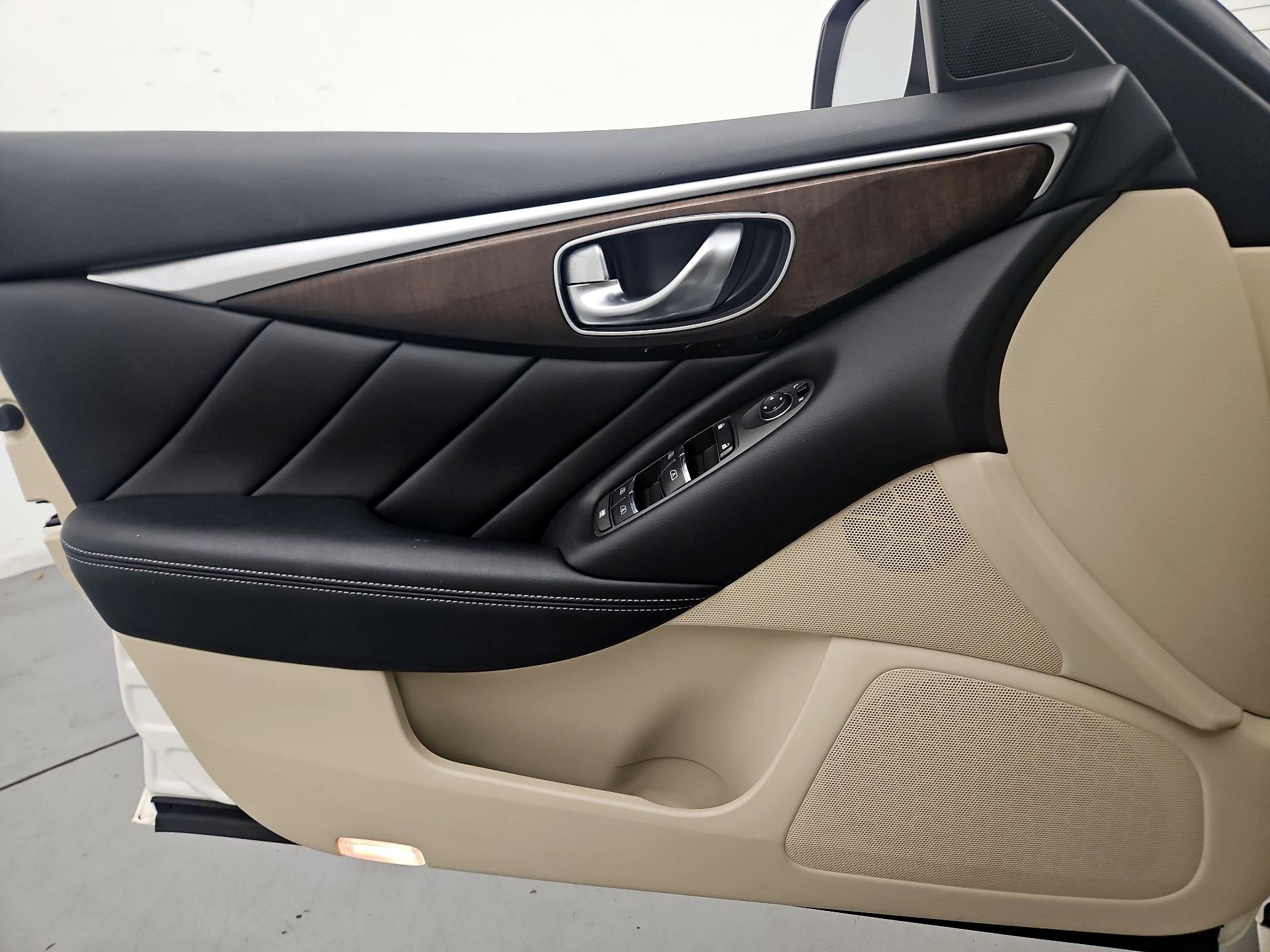 Thumbnail: 2019 INFINITI Q50 - 12