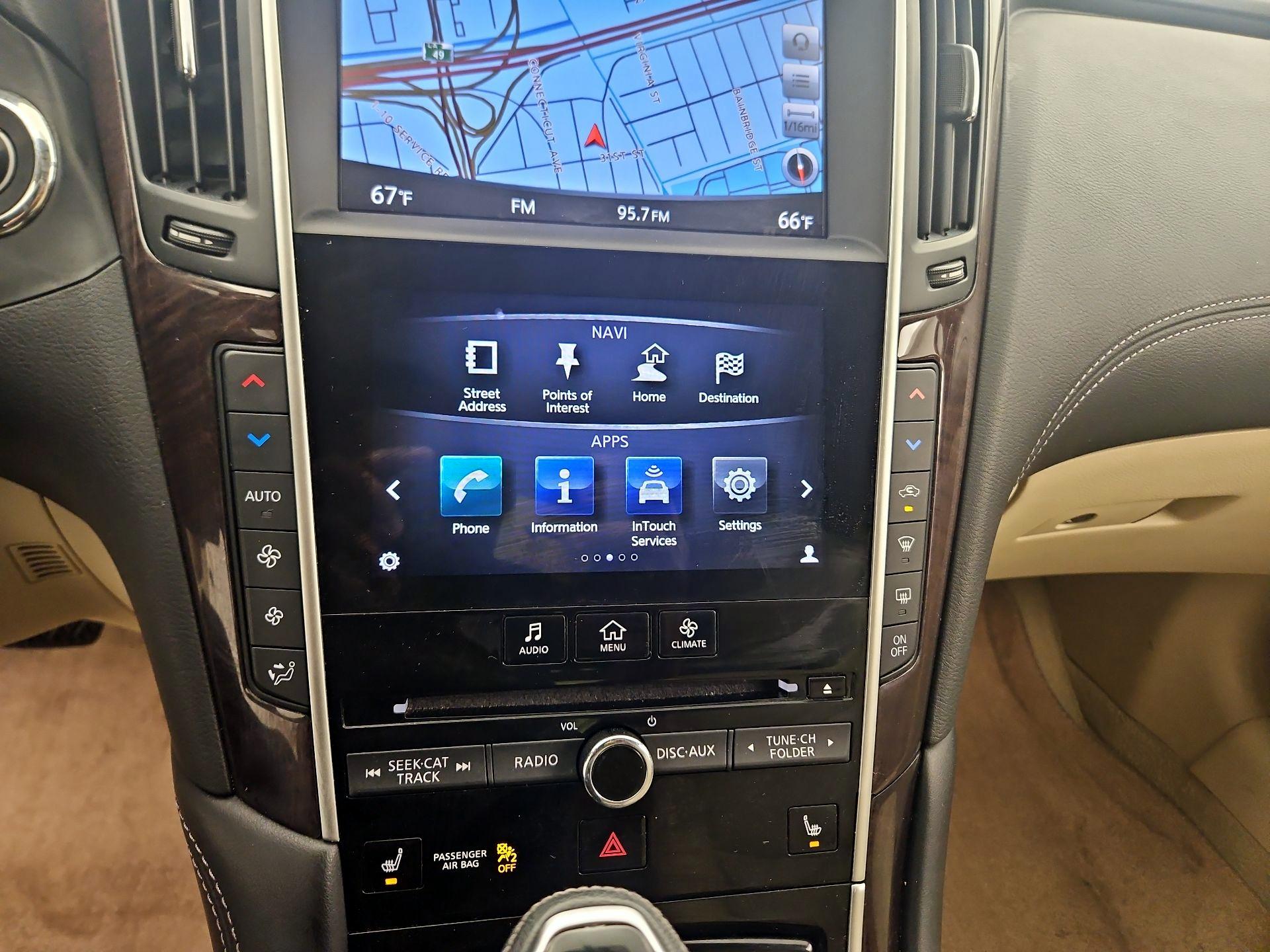 Thumbnail: 2019 INFINITI Q50 - 17