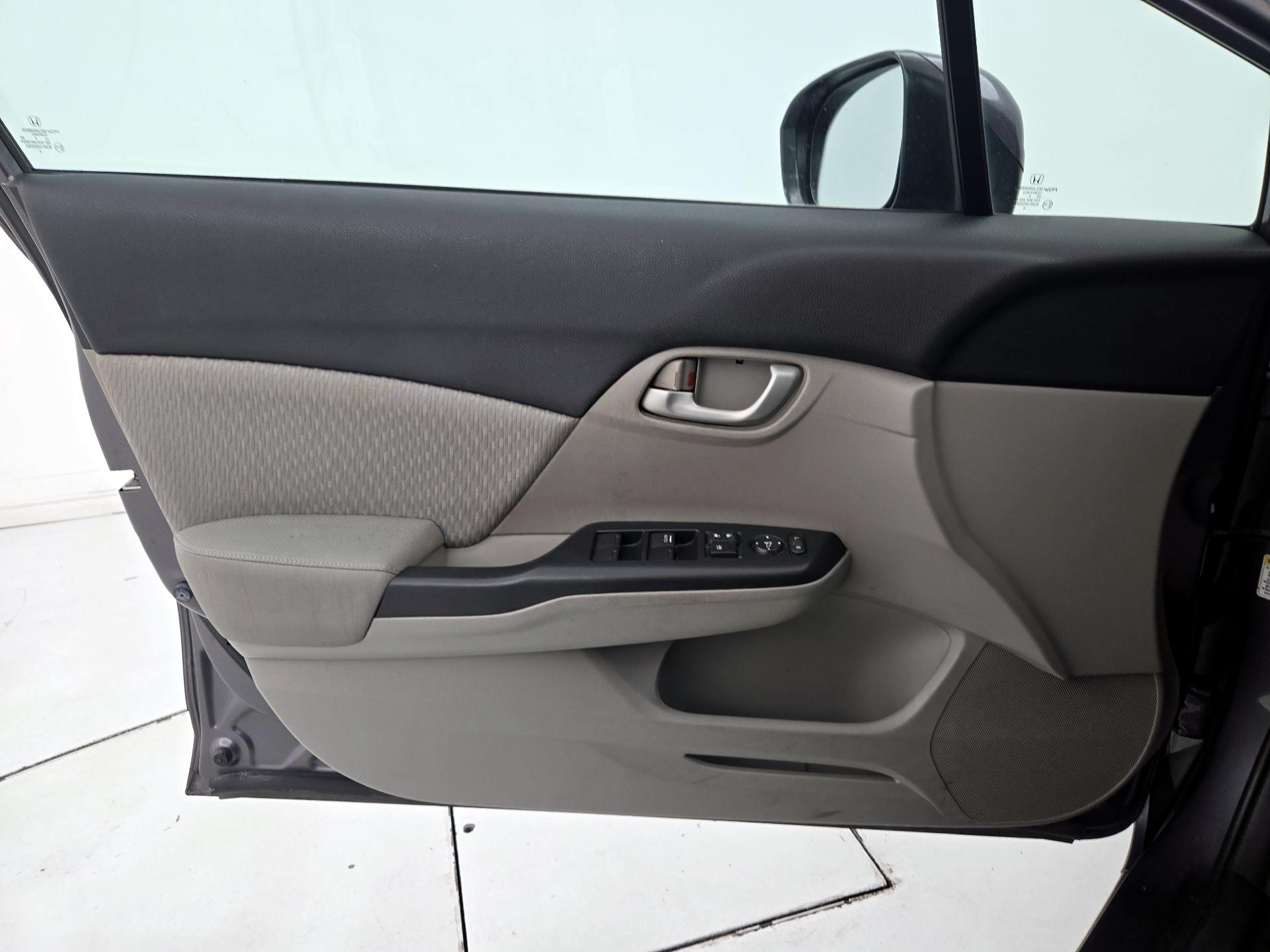 Thumbnail: 2014 Honda Civic - 12