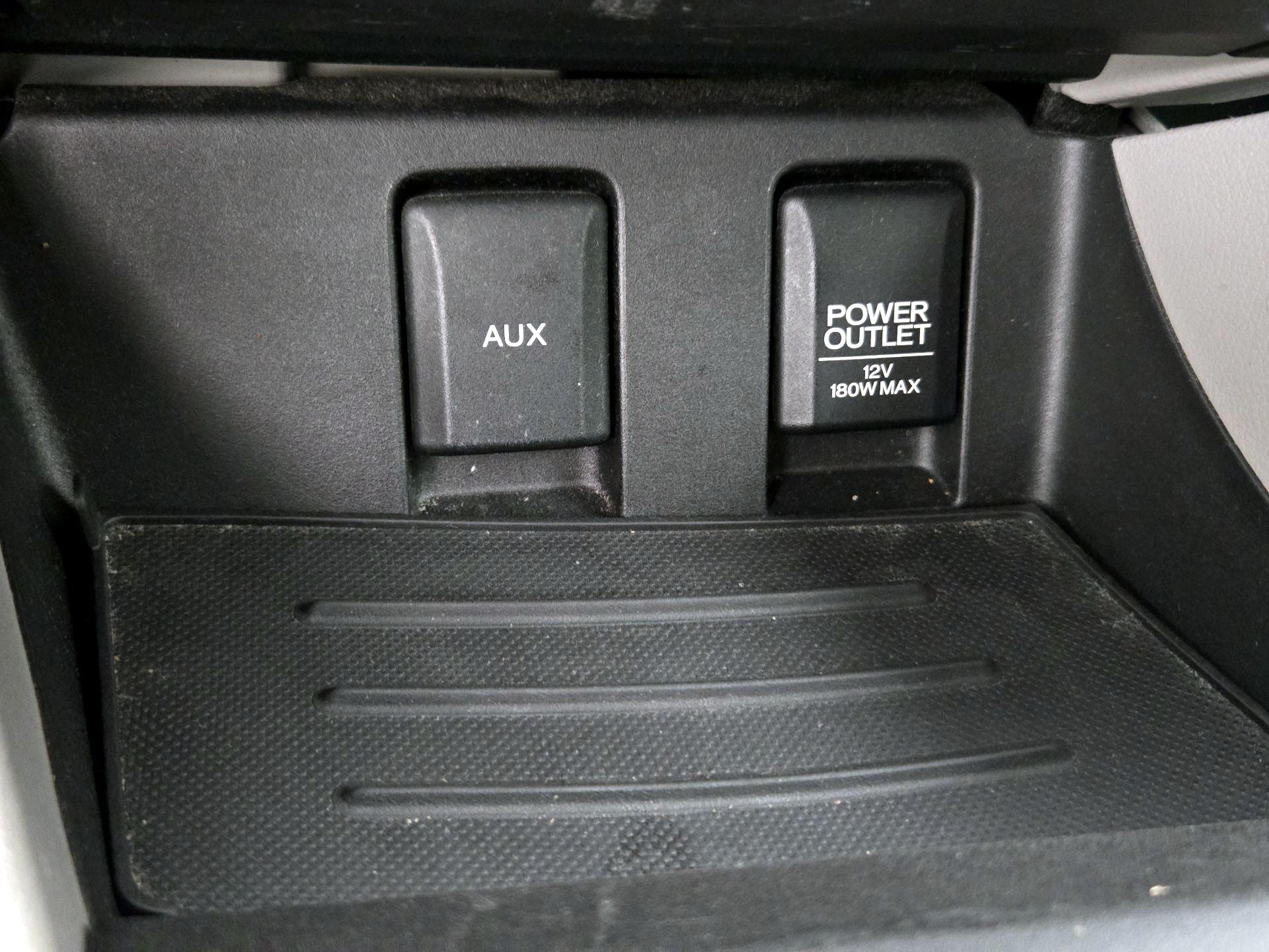 Thumbnail: 2014 Honda Civic - 18