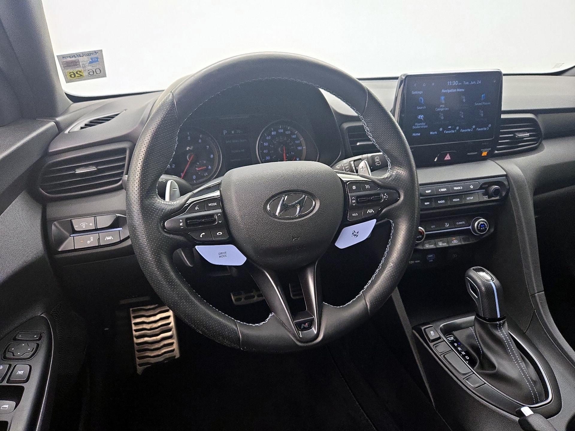 Thumbnail: 2021 Hyundai Veloster - 10