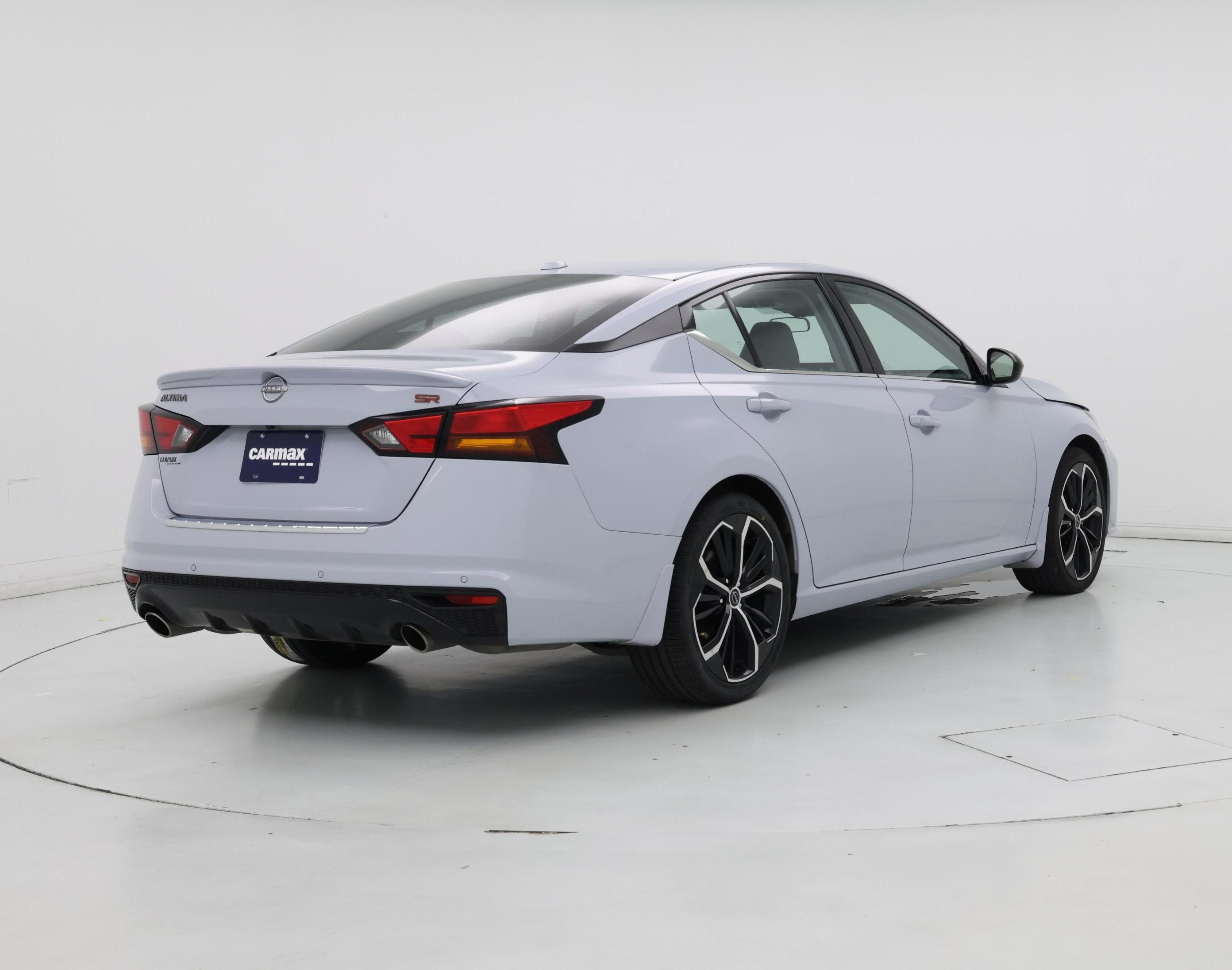 Thumbnail: 2023 Nissan Altima - 8