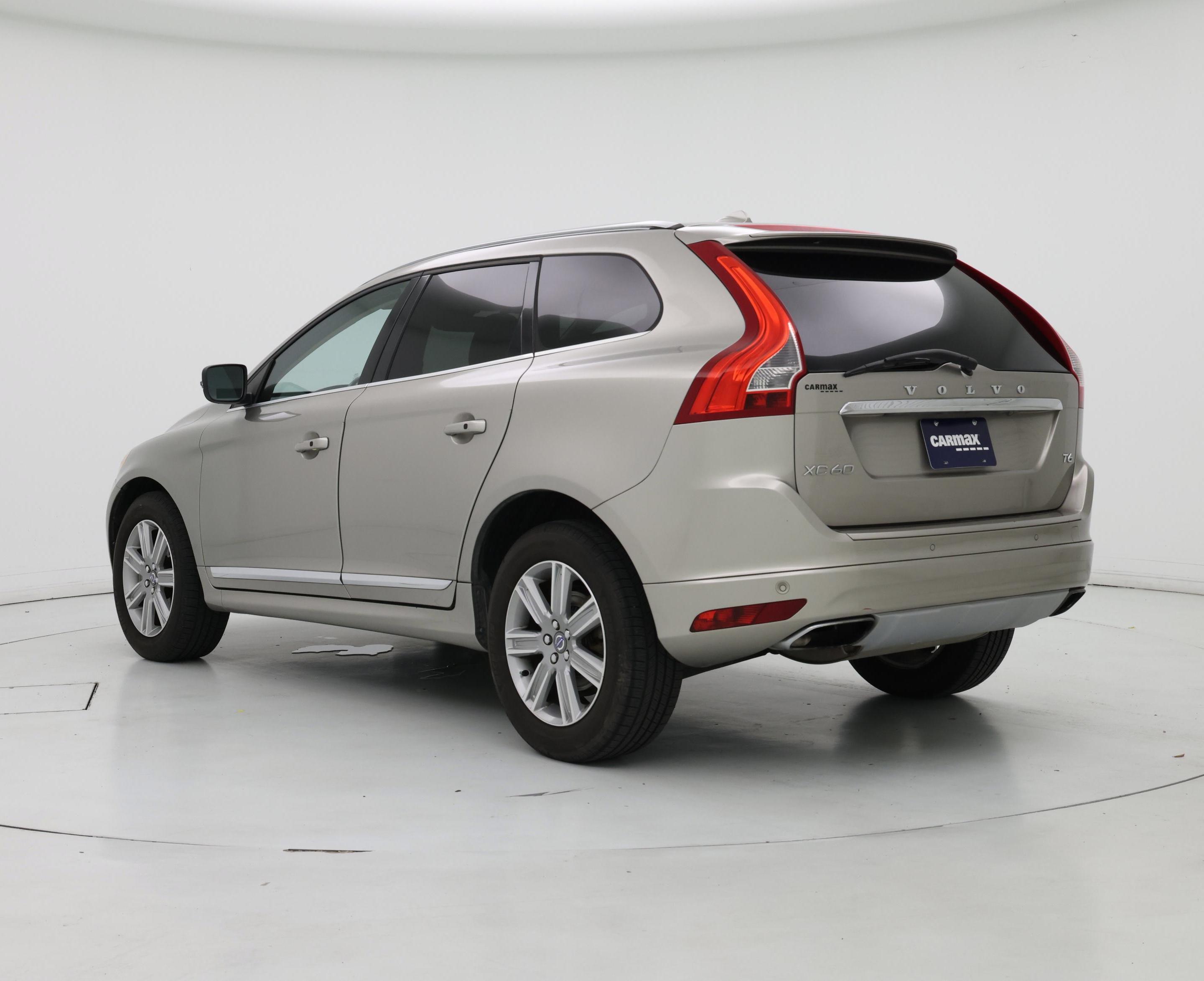 Thumbnail: 2016 Volvo XC60 - 2