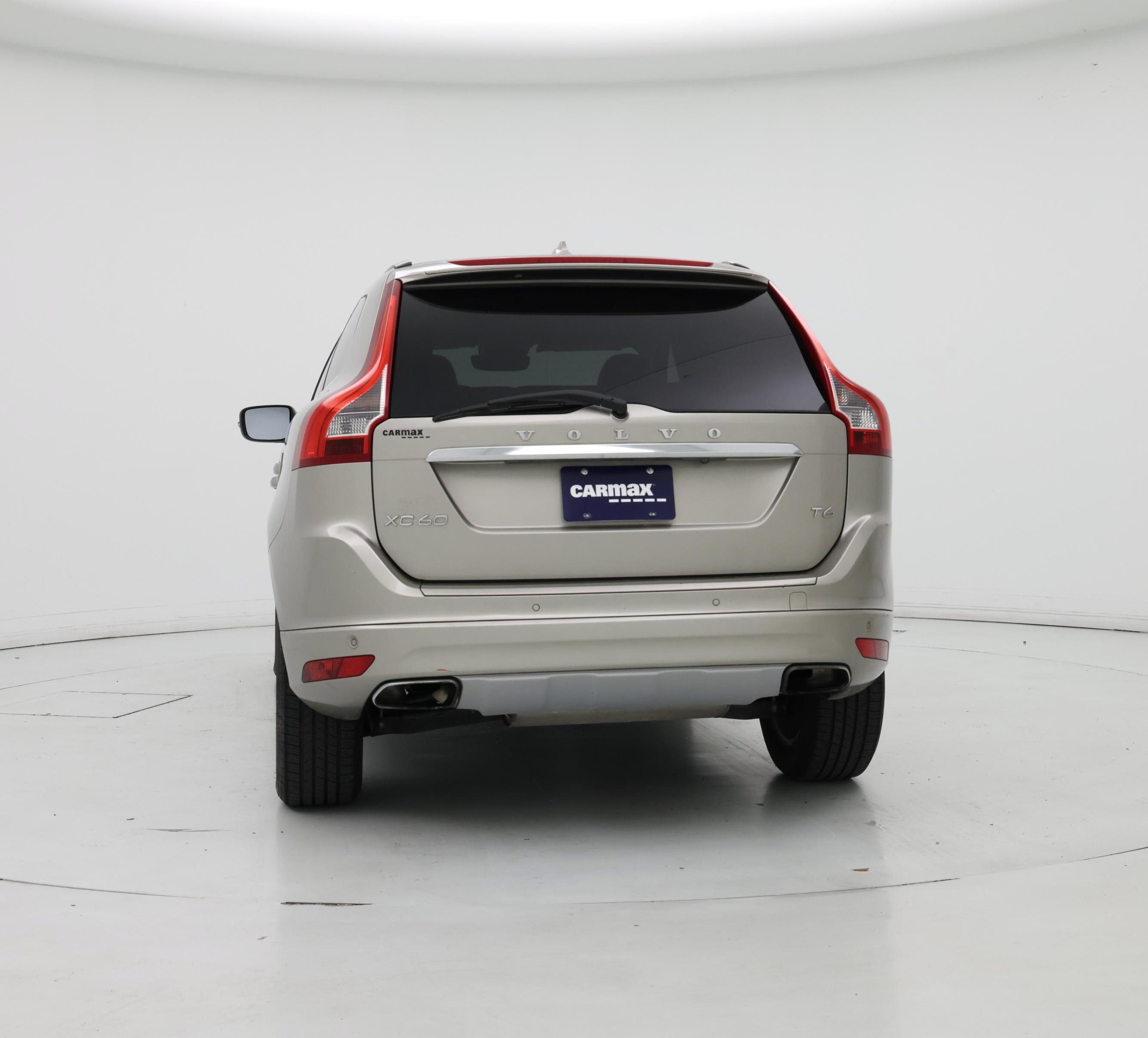 Thumbnail: 2016 Volvo XC60 - 6