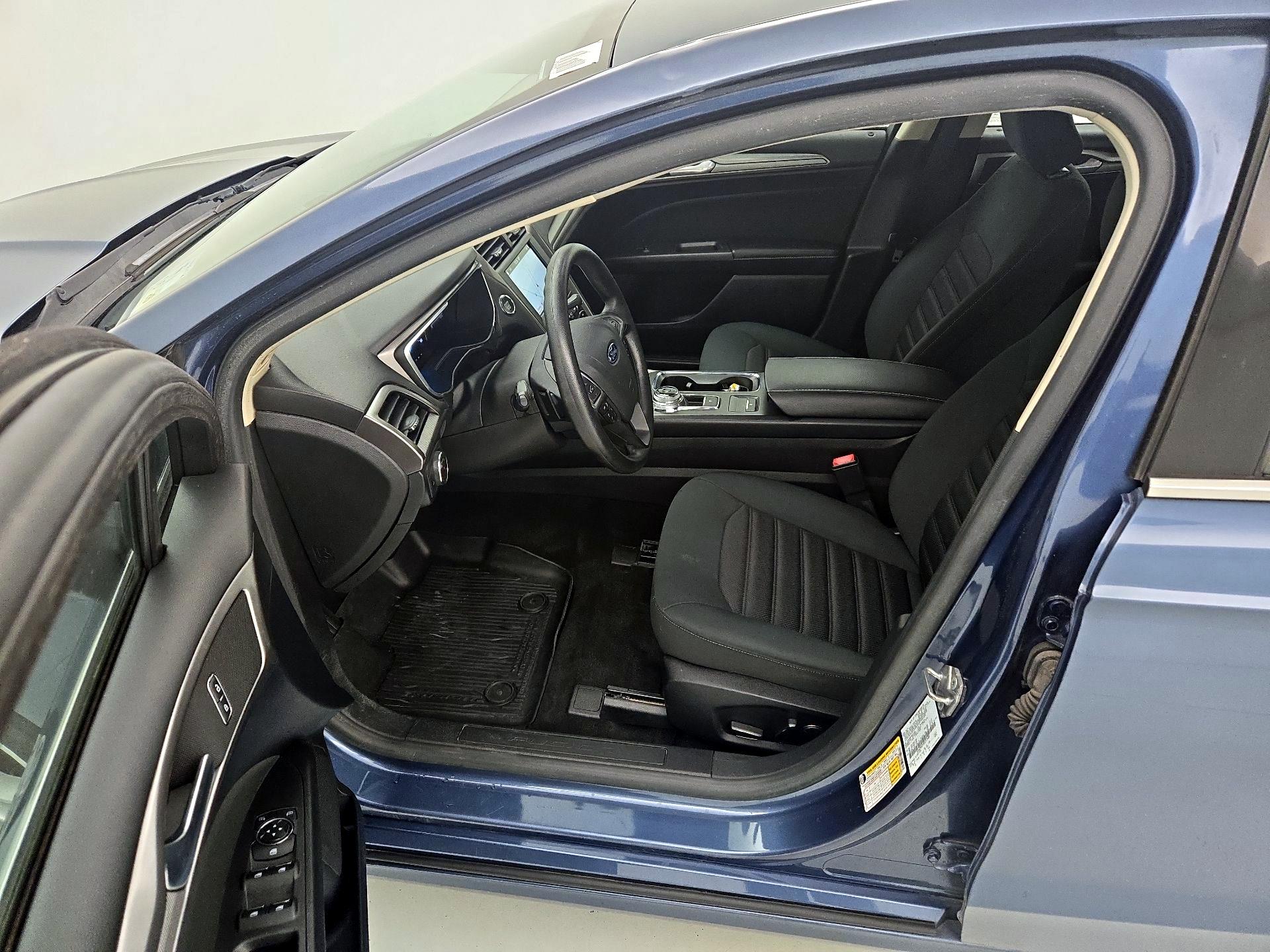 Thumbnail: 2019 Ford Fusion - 11