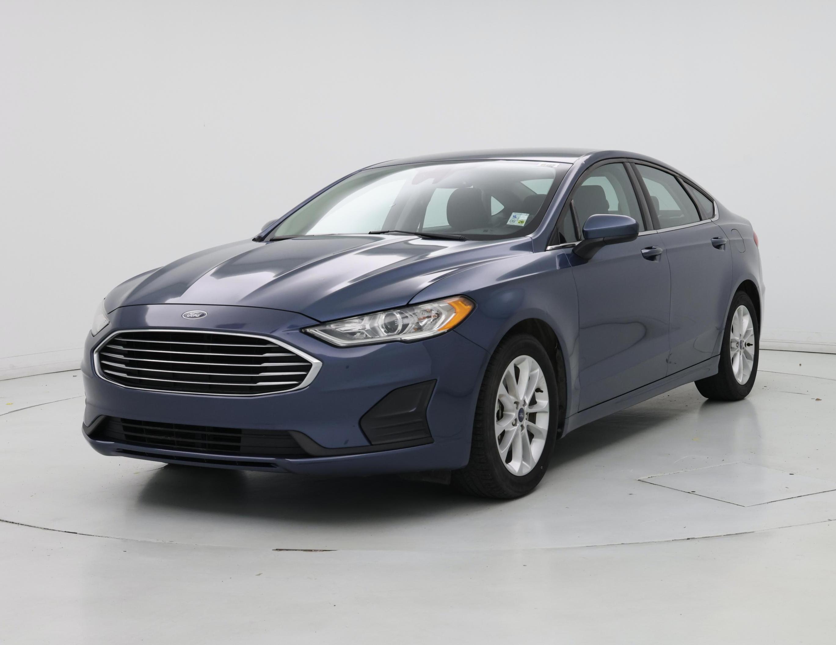 Thumbnail: 2019 Ford Fusion - 4
