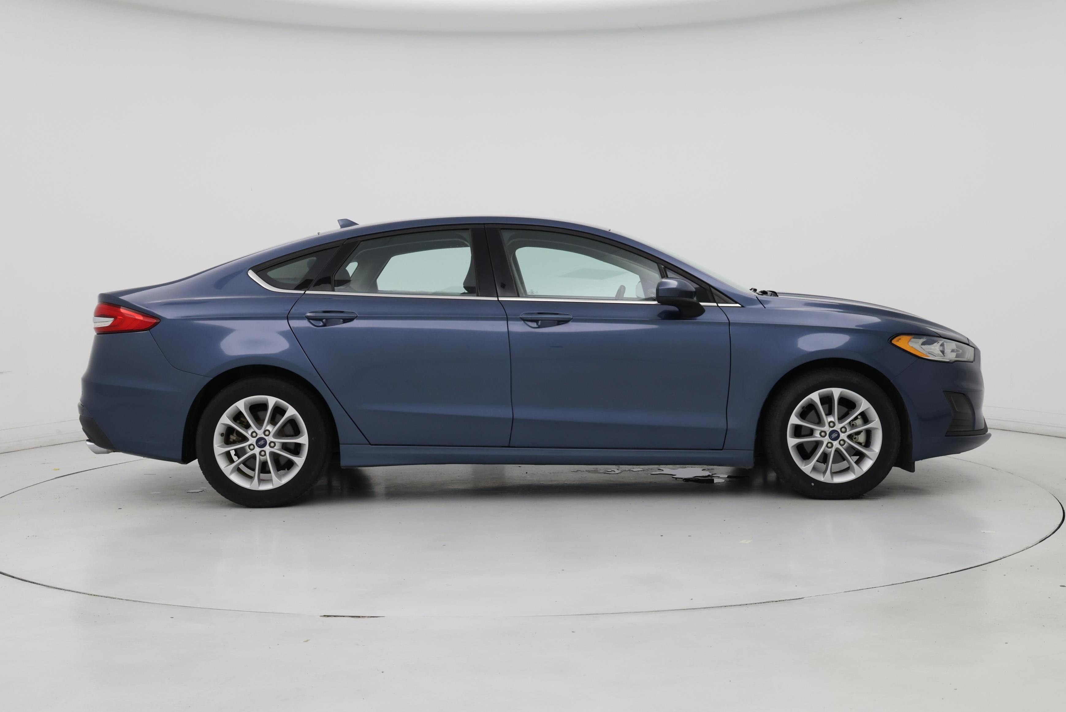 Thumbnail: 2019 Ford Fusion - 7
