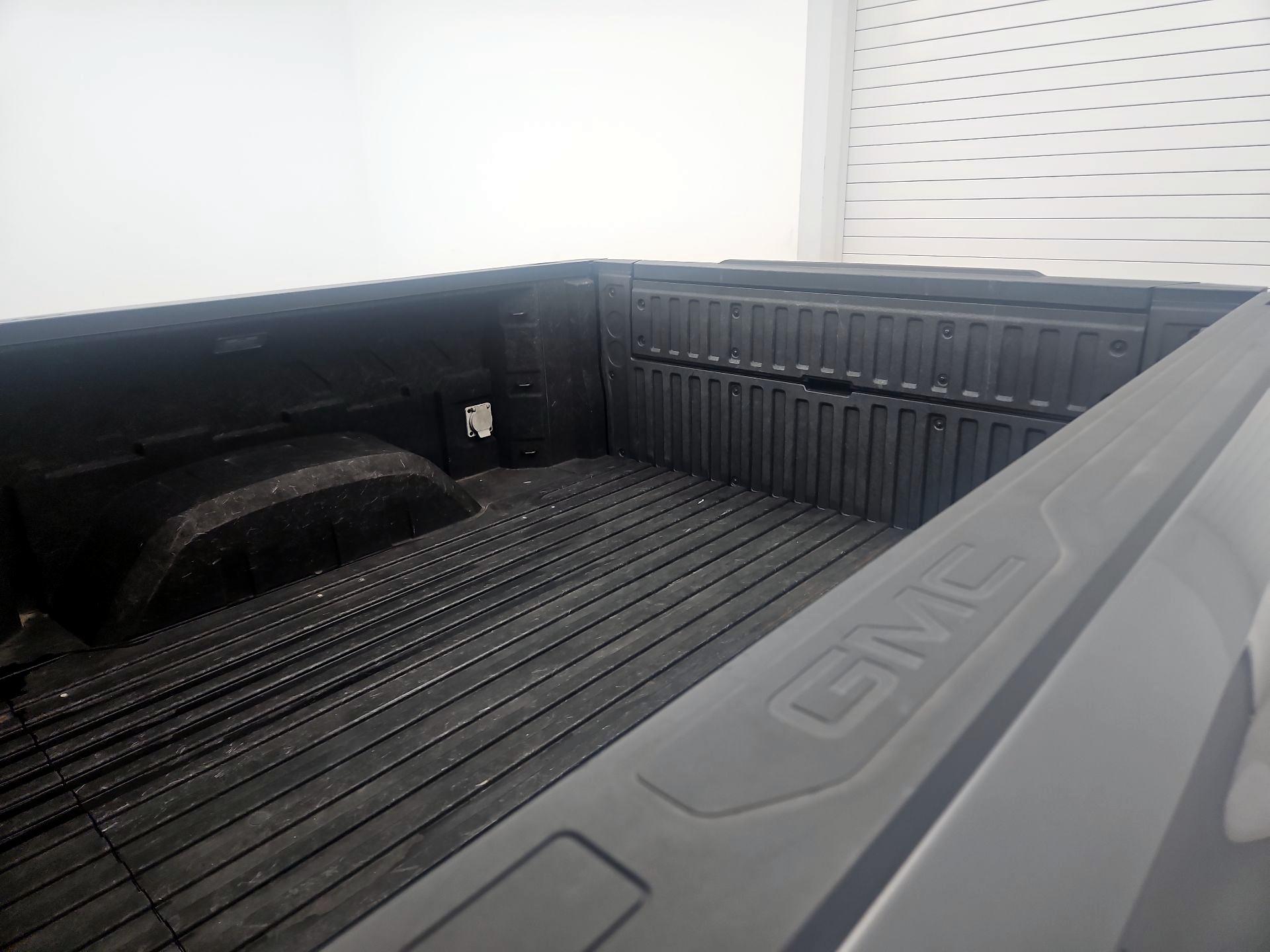 Thumbnail: 2022 GMC Sierra 1500 - 17