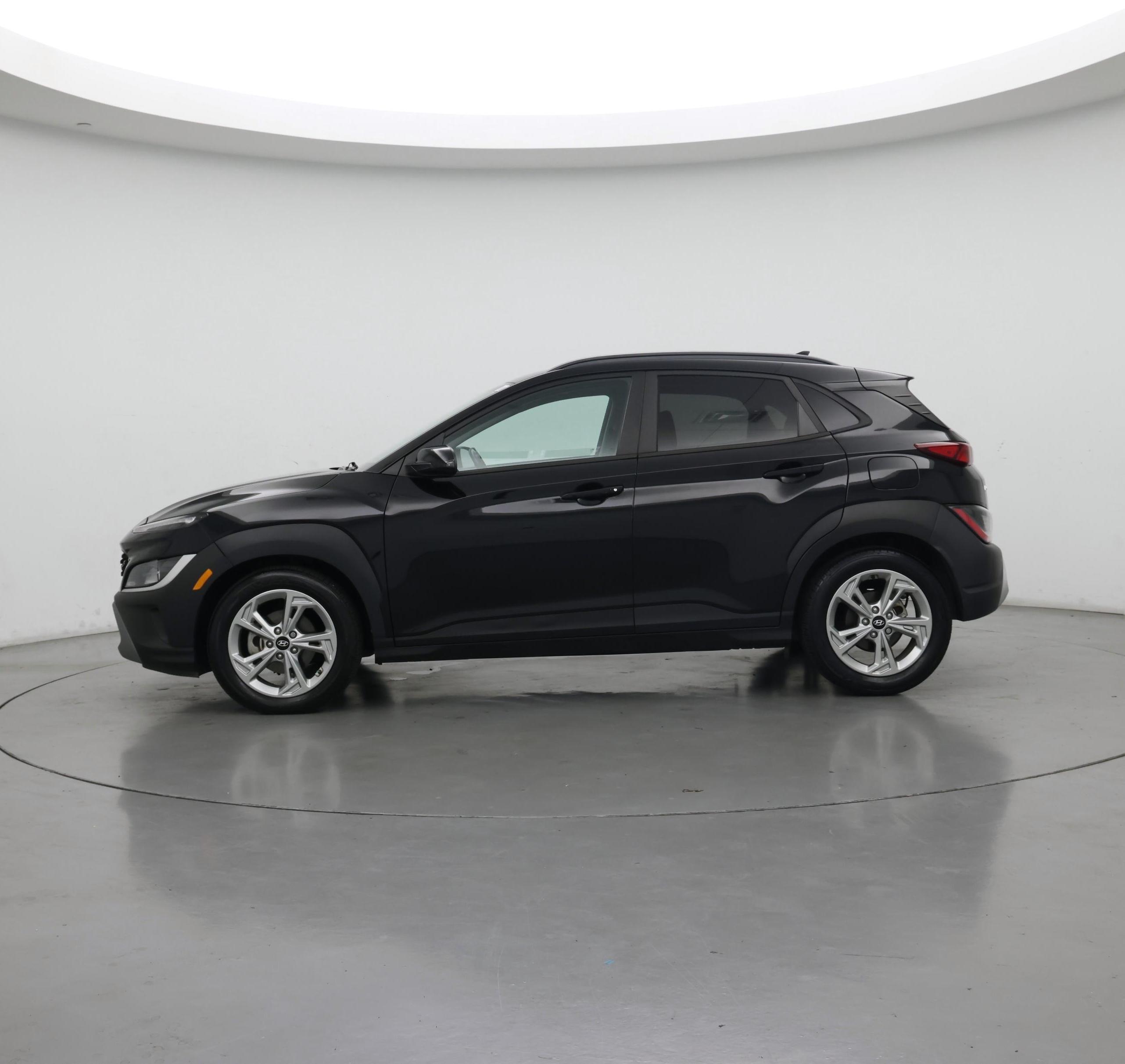 Thumbnail: 2022 Hyundai Kona - 3