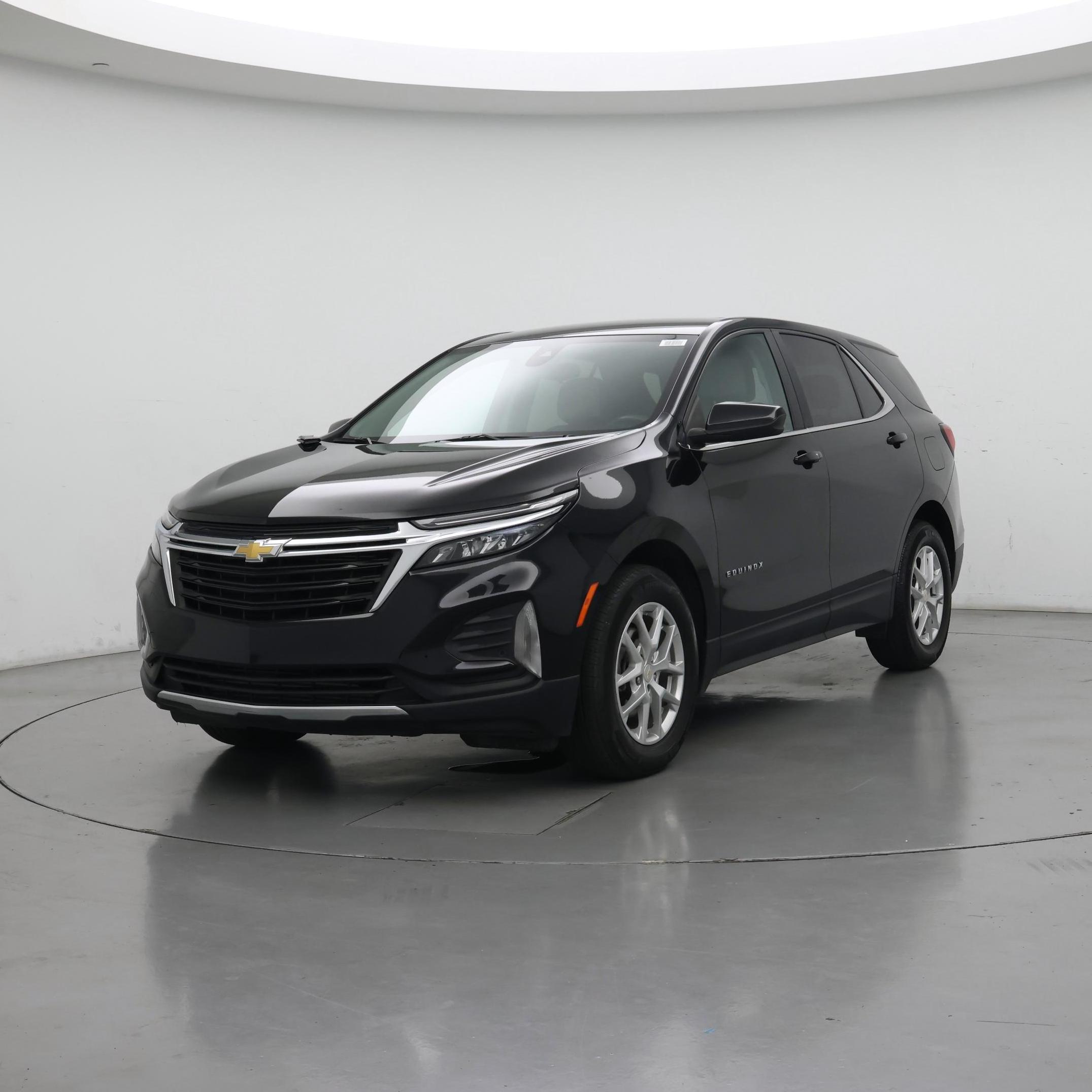 Thumbnail: 2022 Chevrolet Equinox - 4