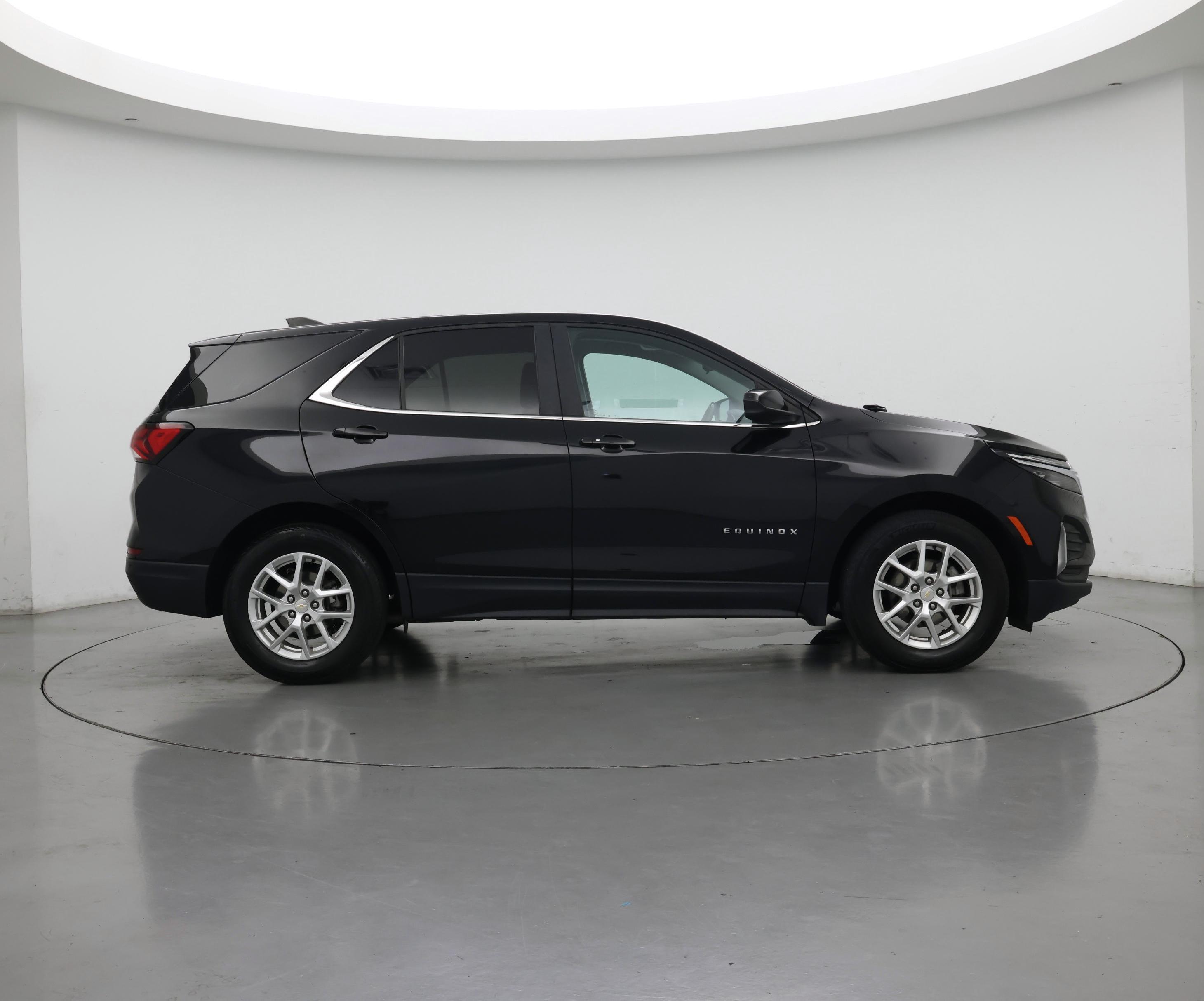 Thumbnail: 2022 Chevrolet Equinox - 7
