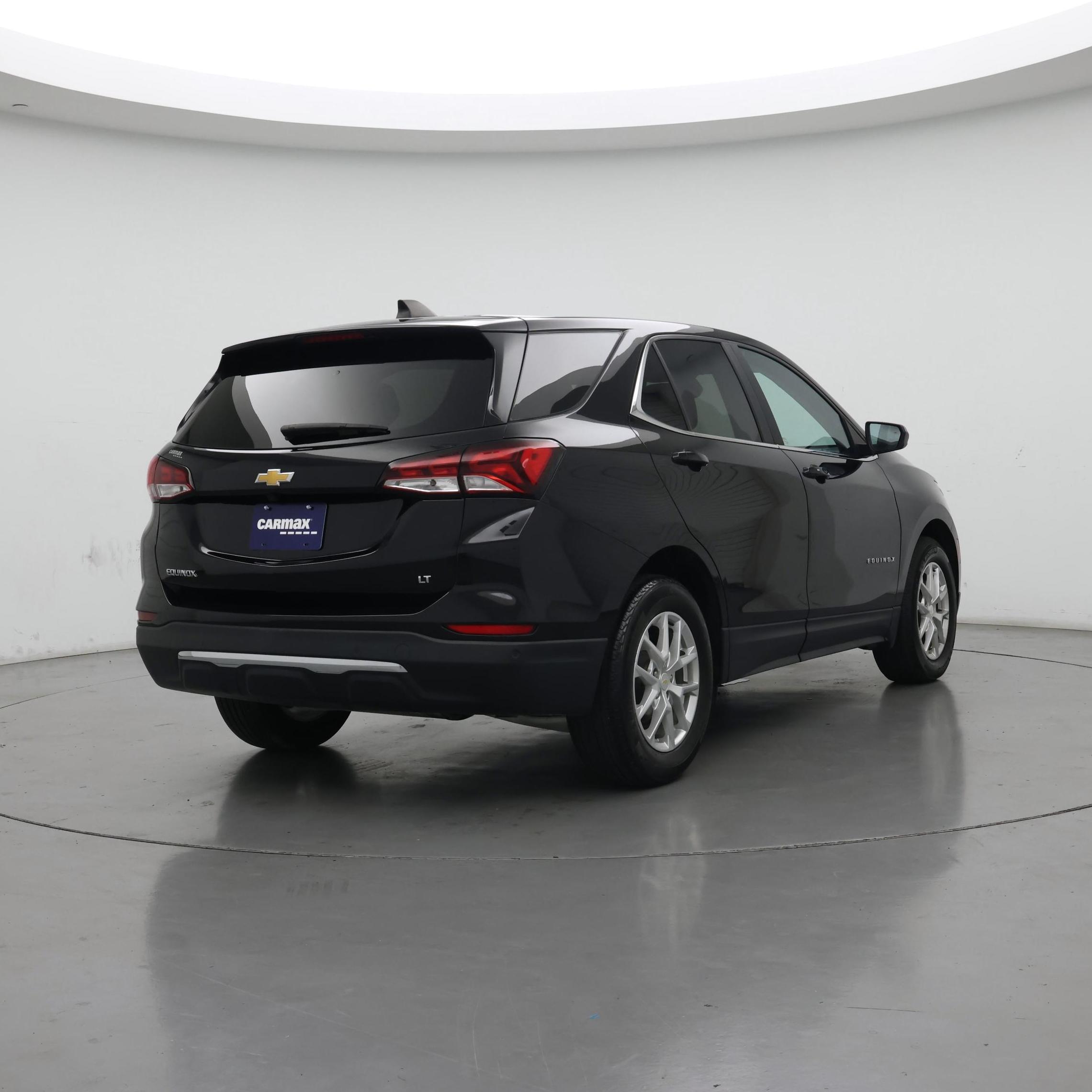 Thumbnail: 2022 Chevrolet Equinox - 8