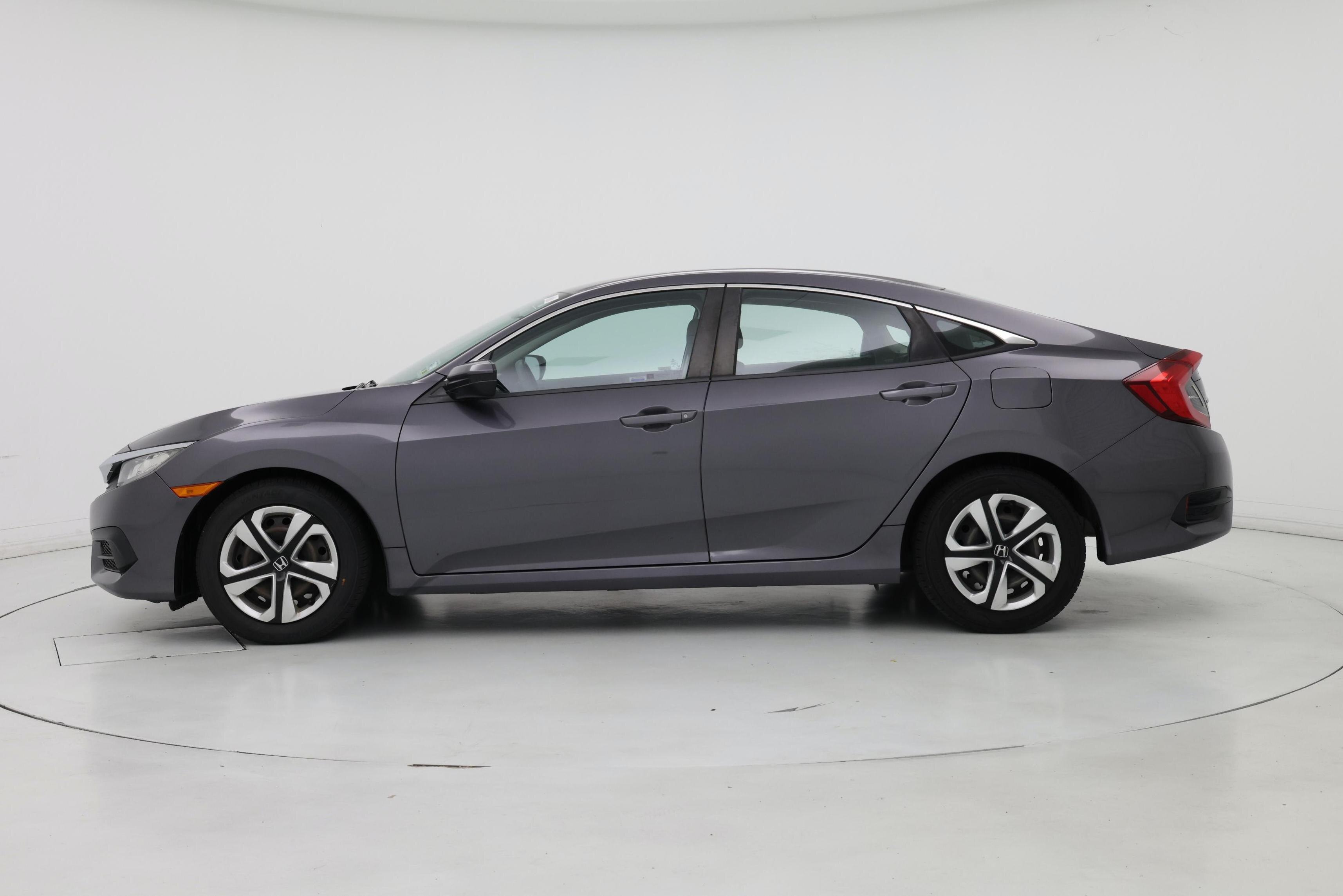 Thumbnail: 2017 Honda Civic - 3