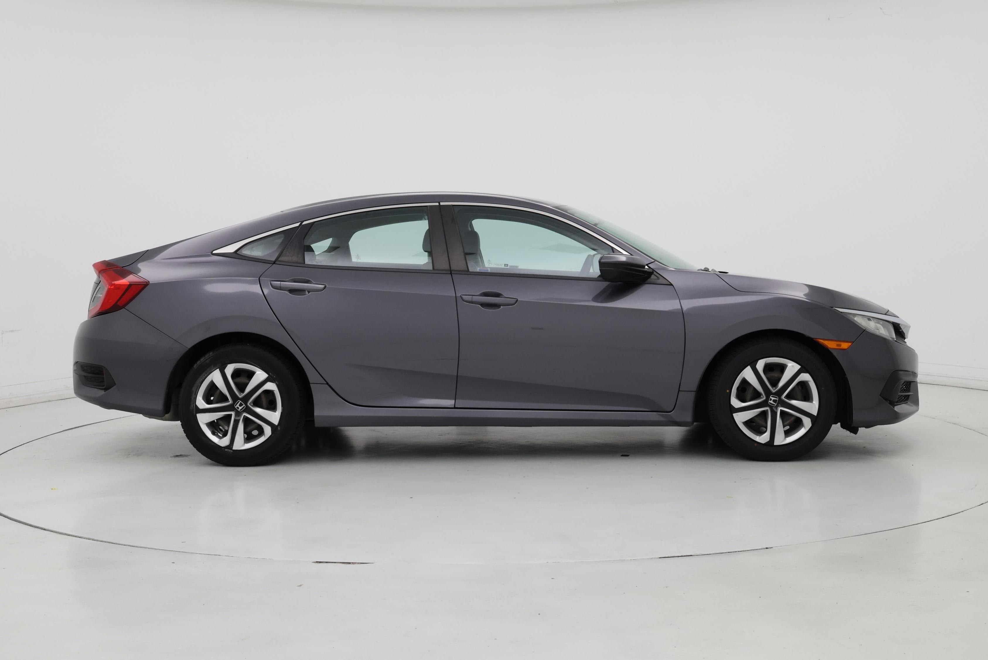 Thumbnail: 2017 Honda Civic - 7