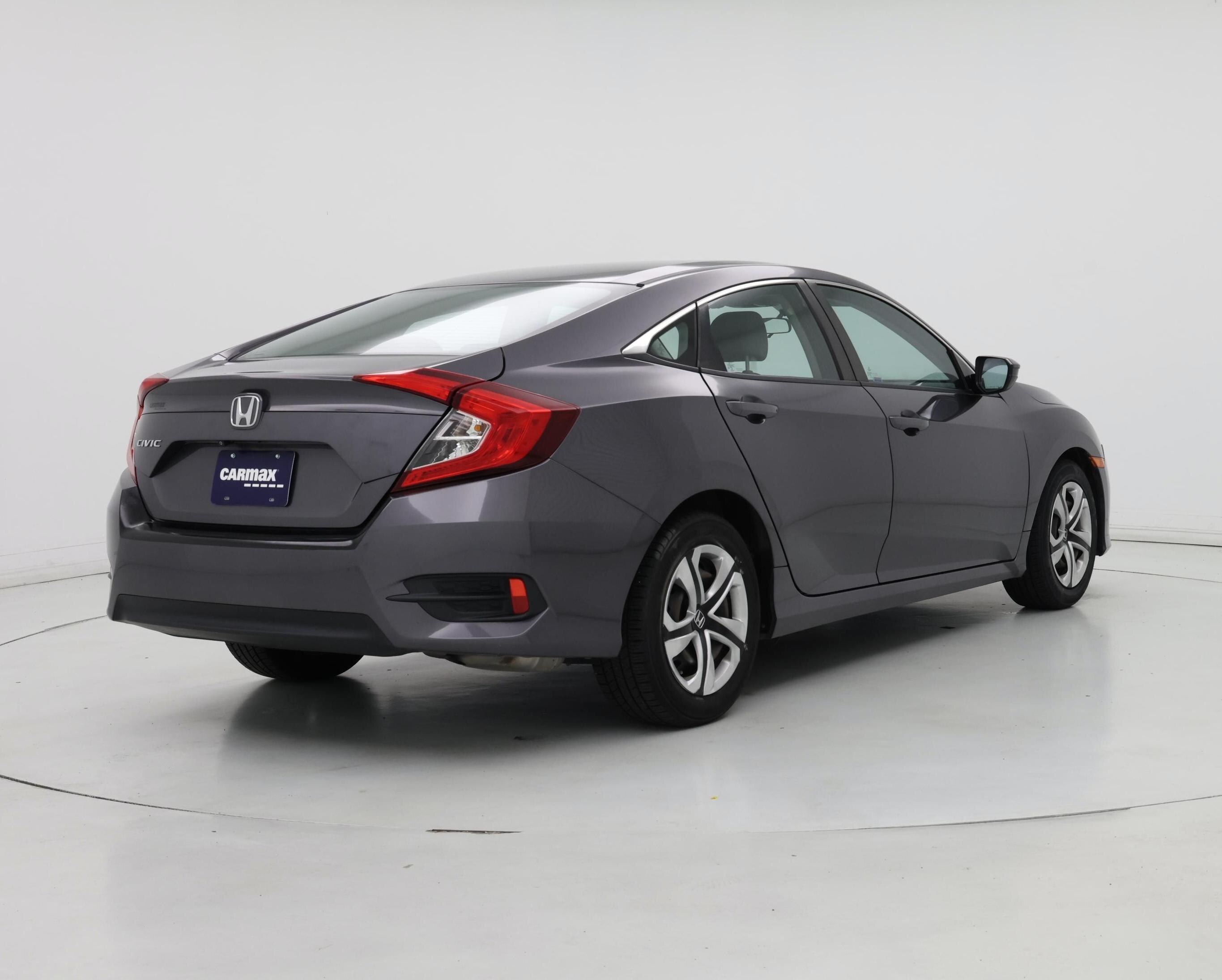 Thumbnail: 2017 Honda Civic - 8