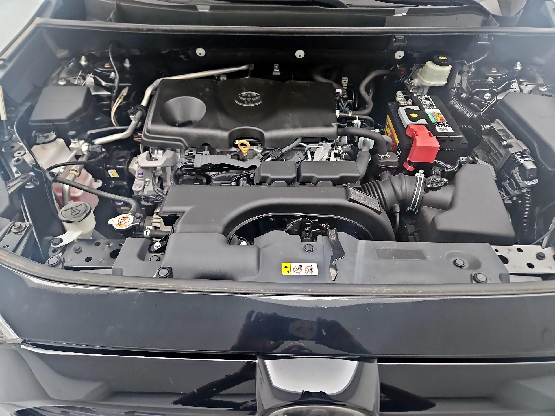 Thumbnail: 2019 Toyota RAV4 - 20