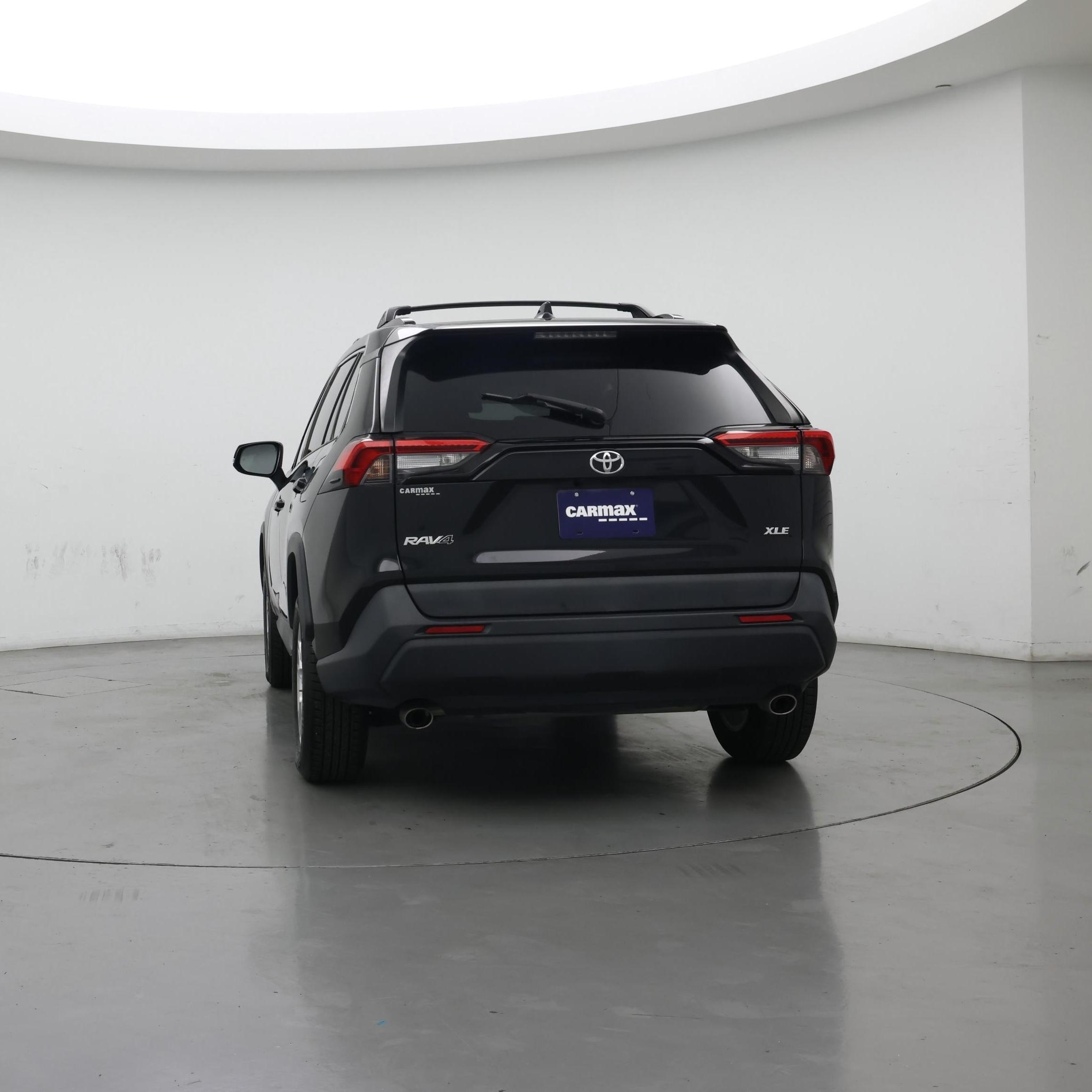 Thumbnail: 2019 Toyota RAV4 - 6