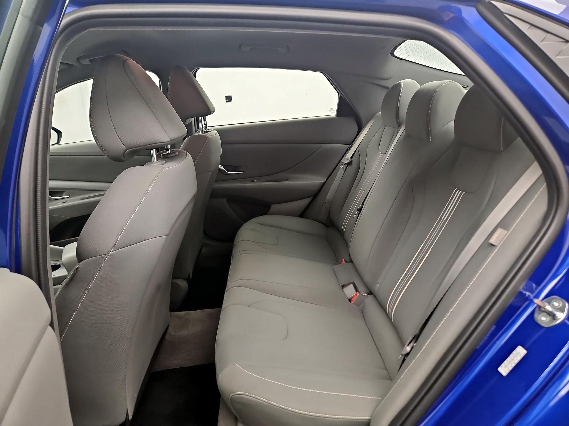 Thumbnail: 2024 Hyundai Elantra - 18