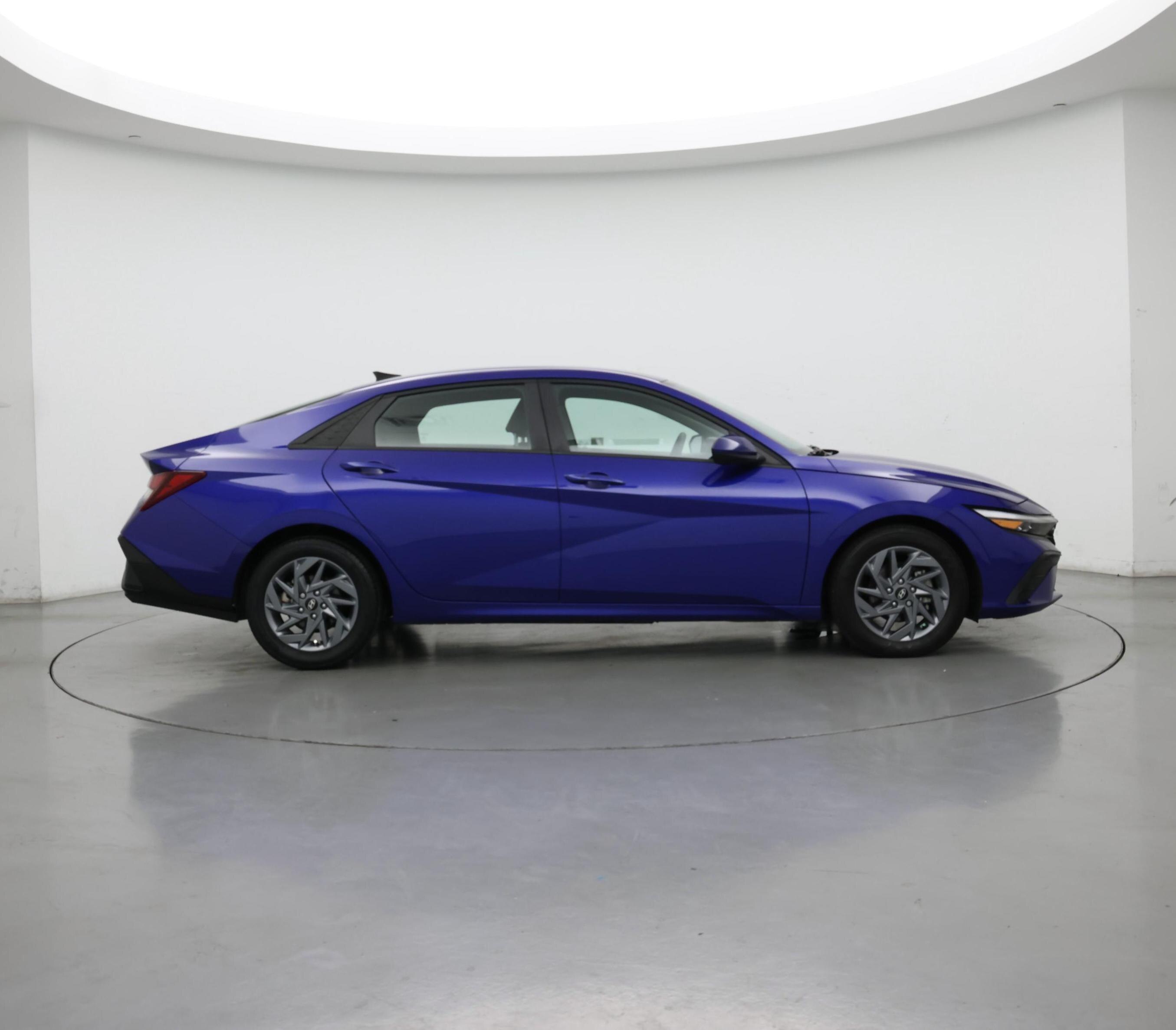 Thumbnail: 2024 Hyundai Elantra - 7