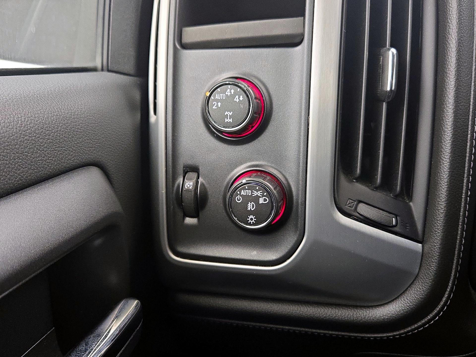 Thumbnail: 2015 GMC Sierra 1500 - 13