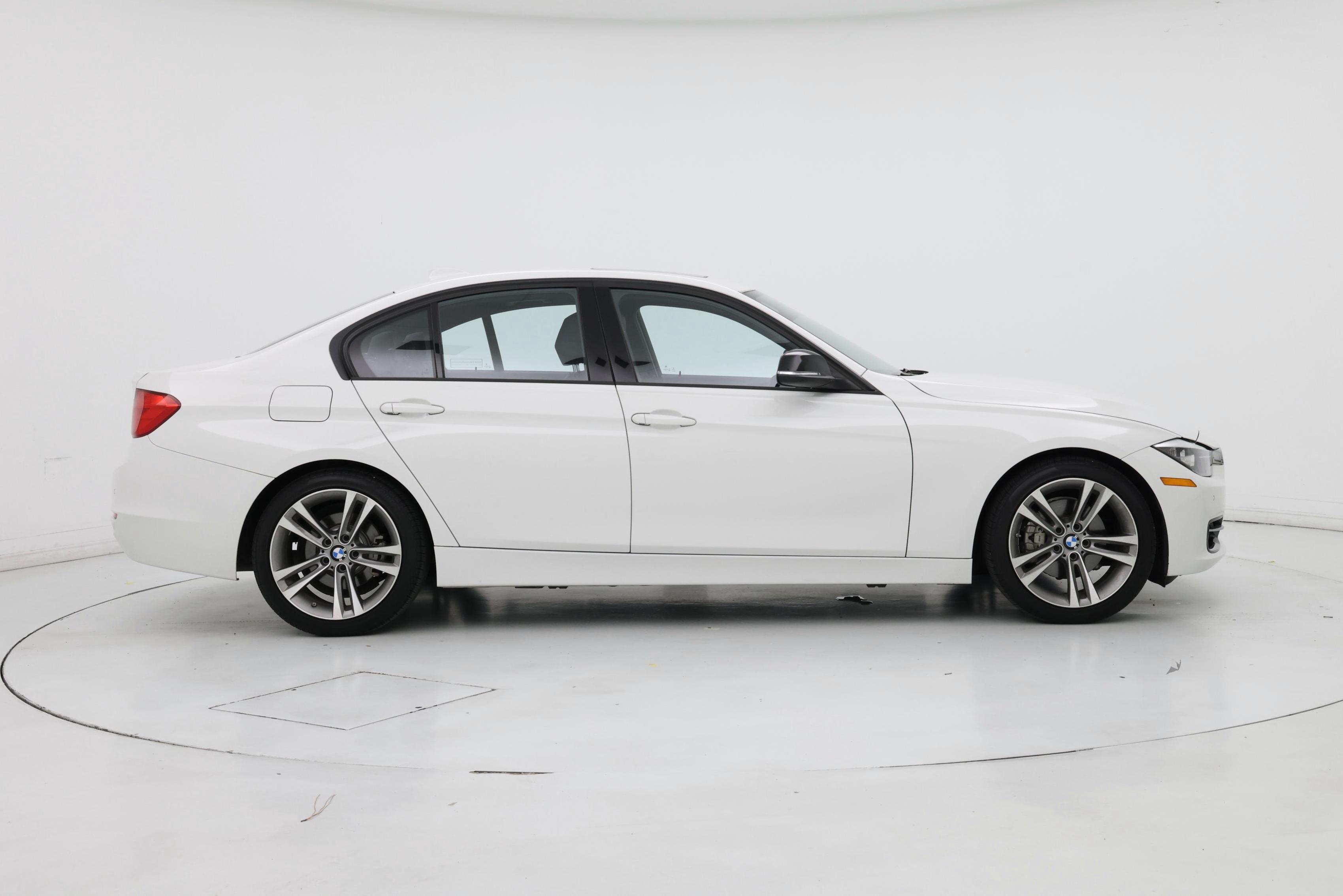 Thumbnail: 2015 BMW 3 Series - 7