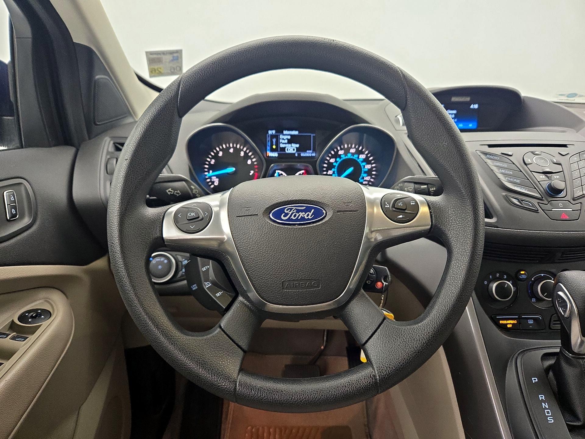 Thumbnail: 2016 Ford Escape - 10