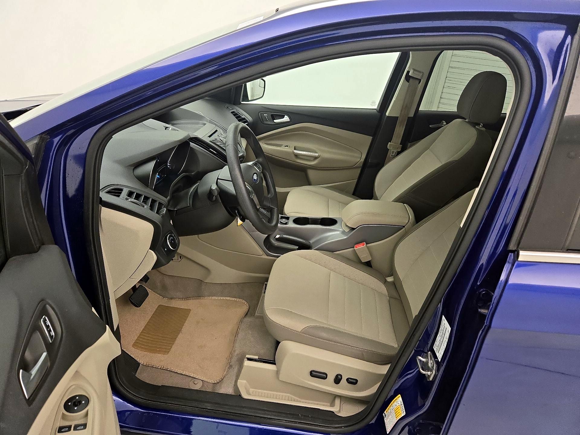 Thumbnail: 2016 Ford Escape - 11