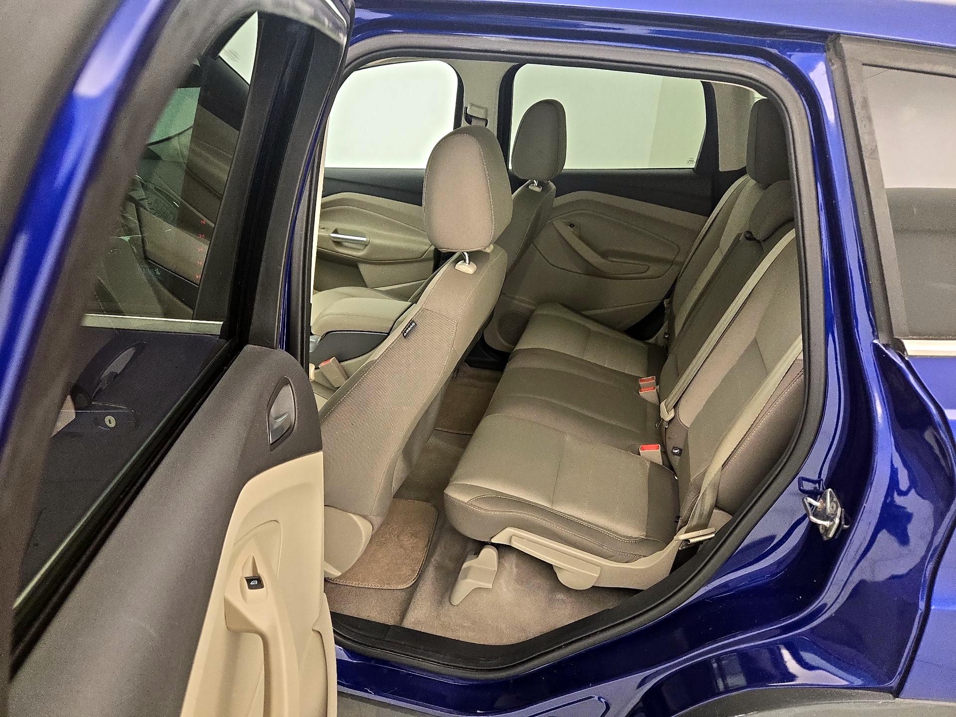 Thumbnail: 2016 Ford Escape - 19