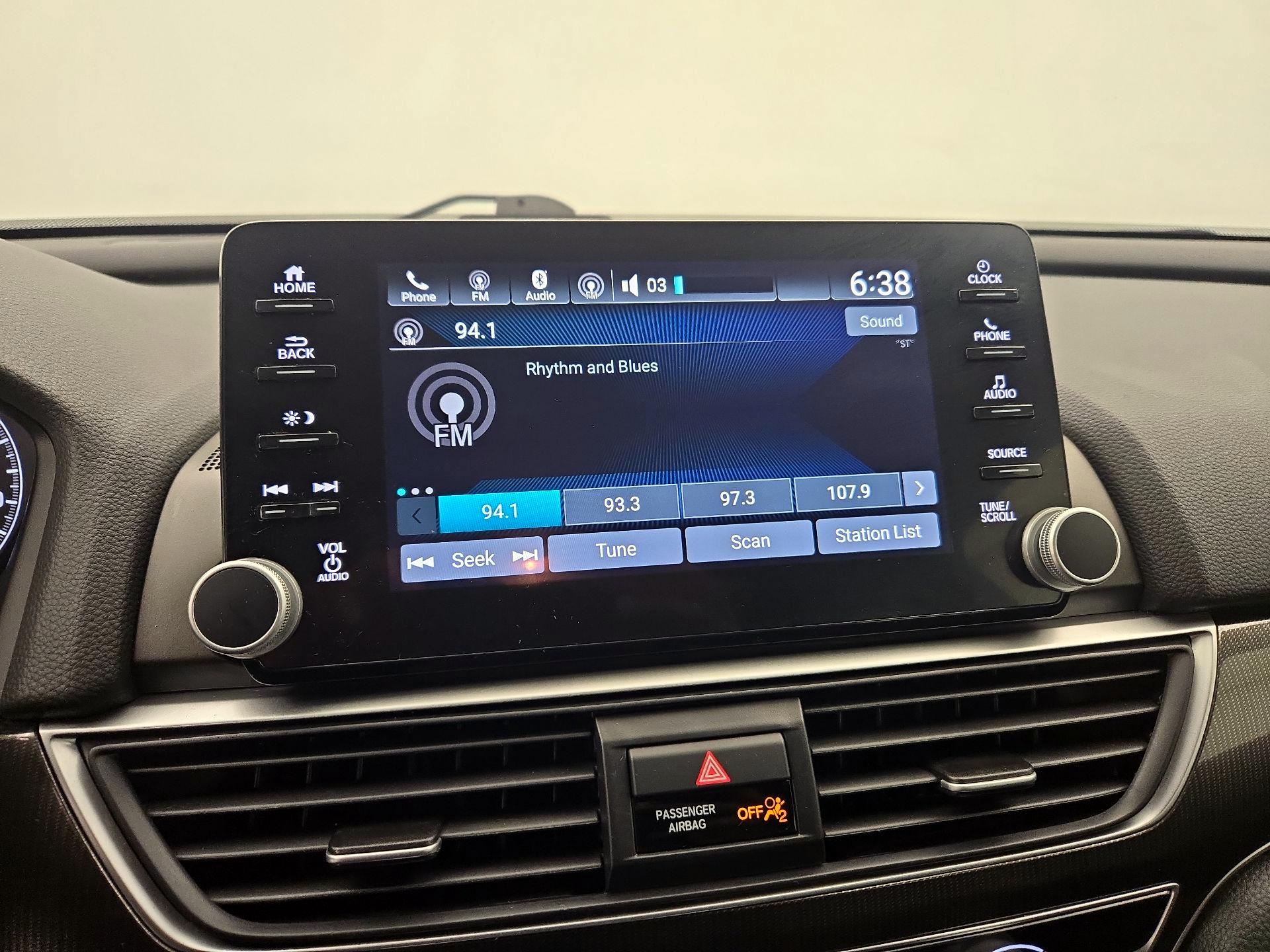 Thumbnail: 2019 Honda Accord - 15