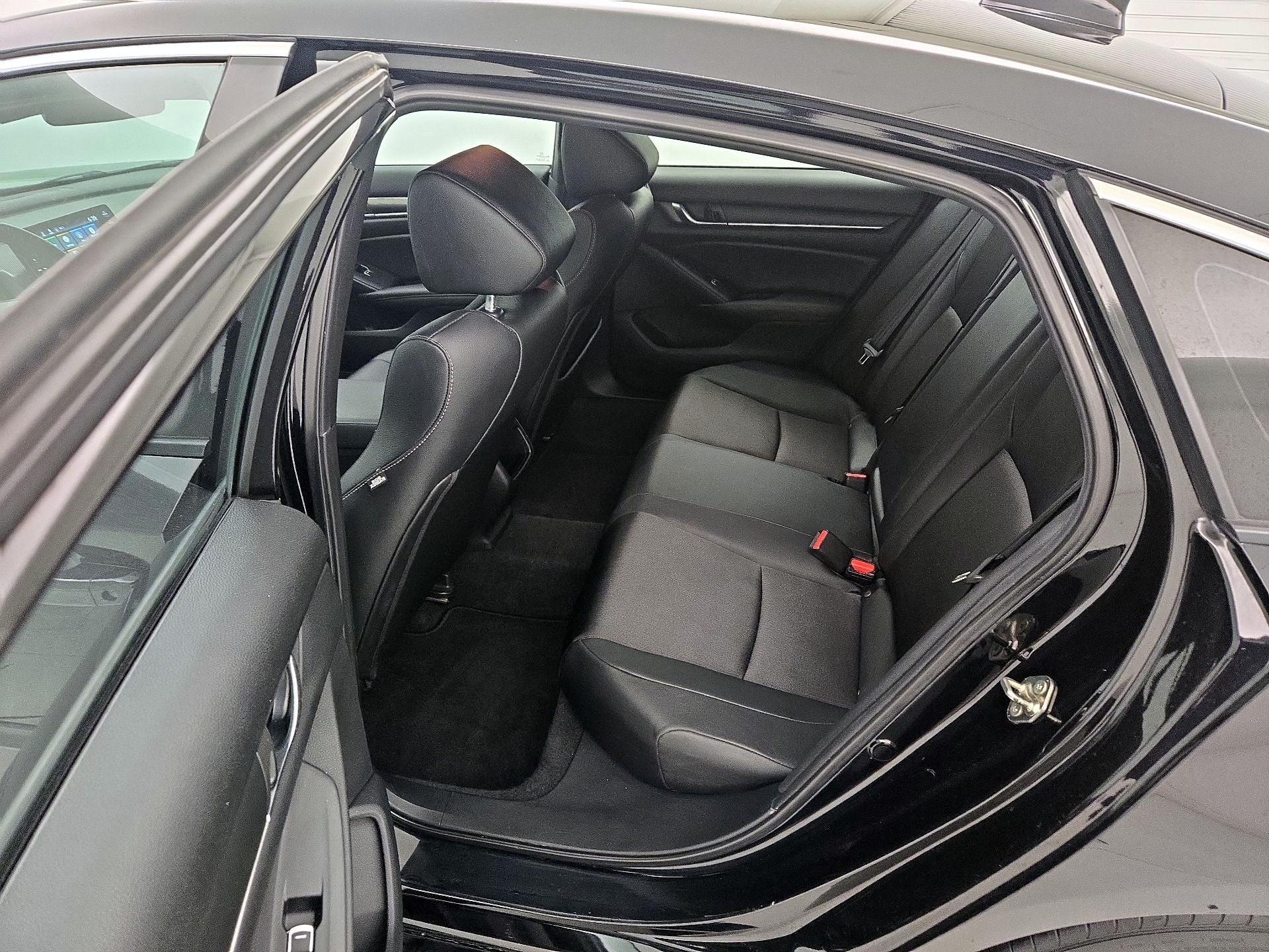 Thumbnail: 2019 Honda Accord - 19