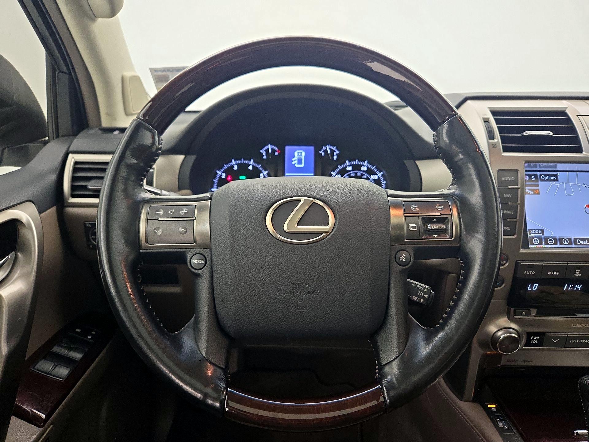 Thumbnail: 2017 Lexus GX - 10