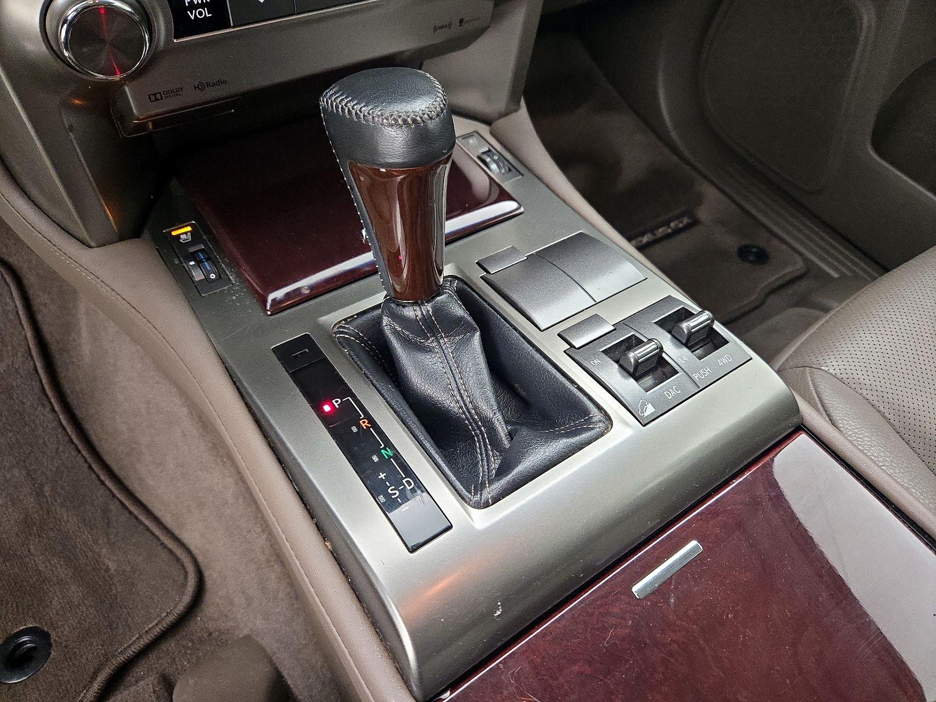 Thumbnail: 2017 Lexus GX - 18