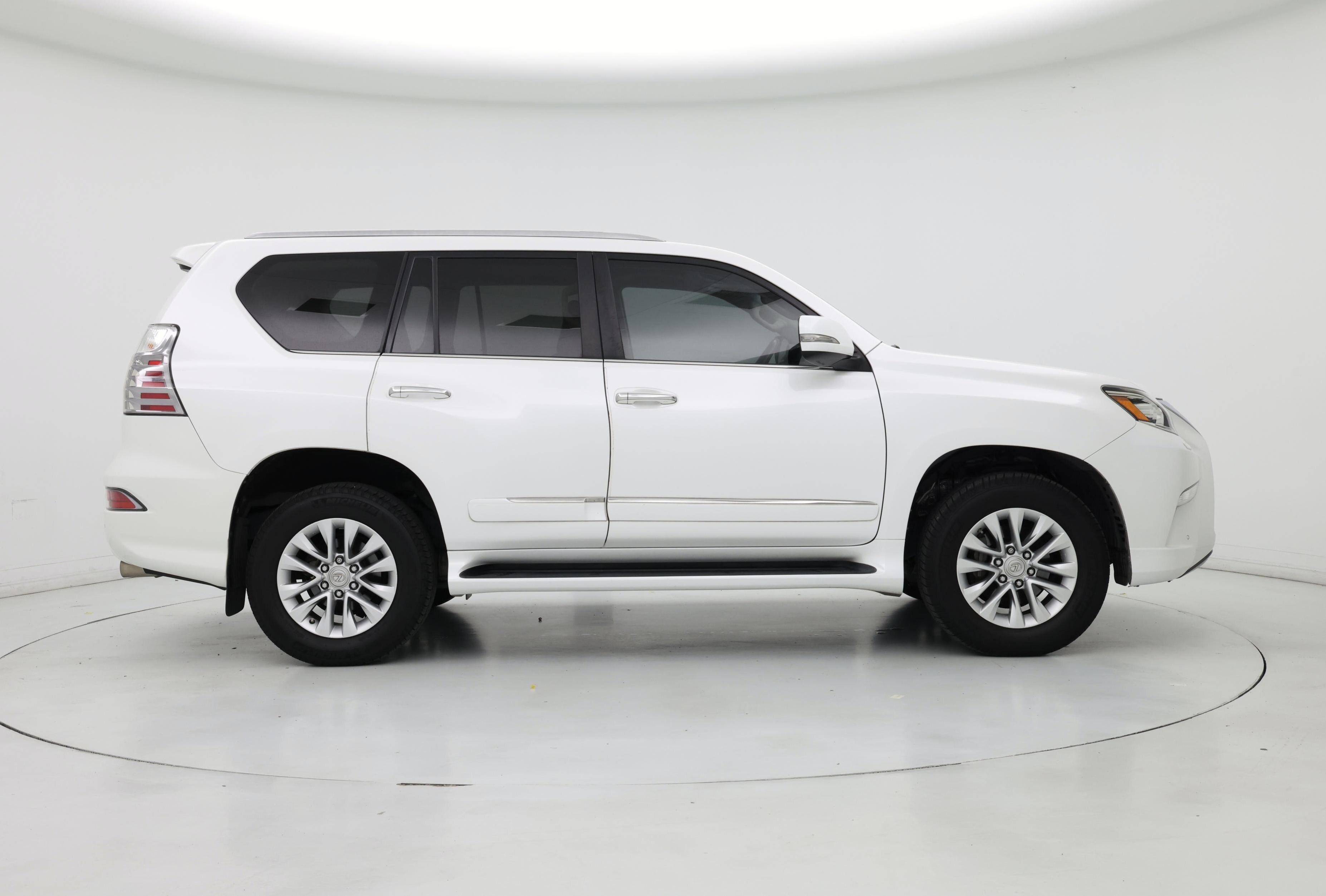 Thumbnail: 2017 Lexus GX - 7