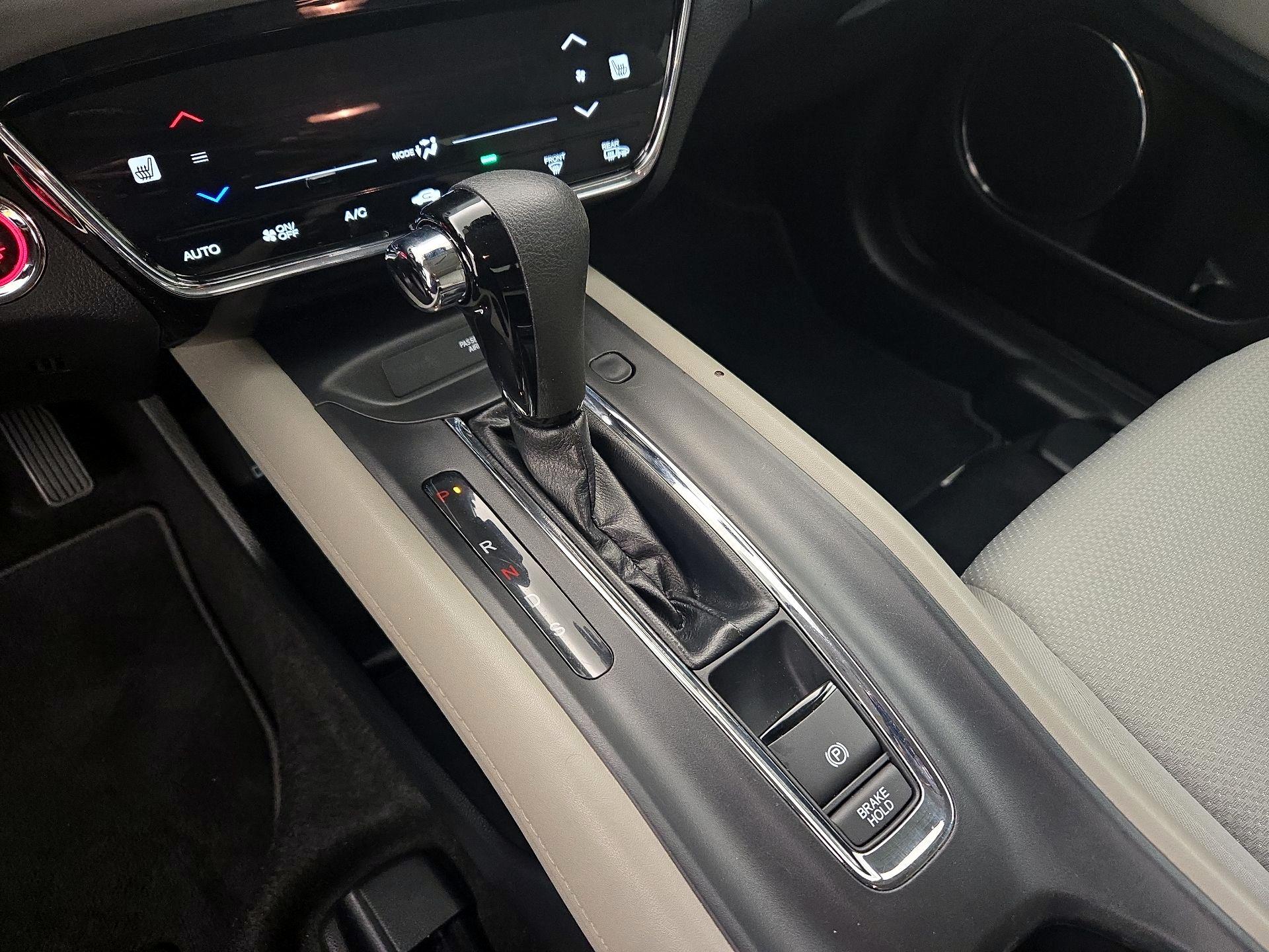 Thumbnail: 2022 Honda HR-V - 17