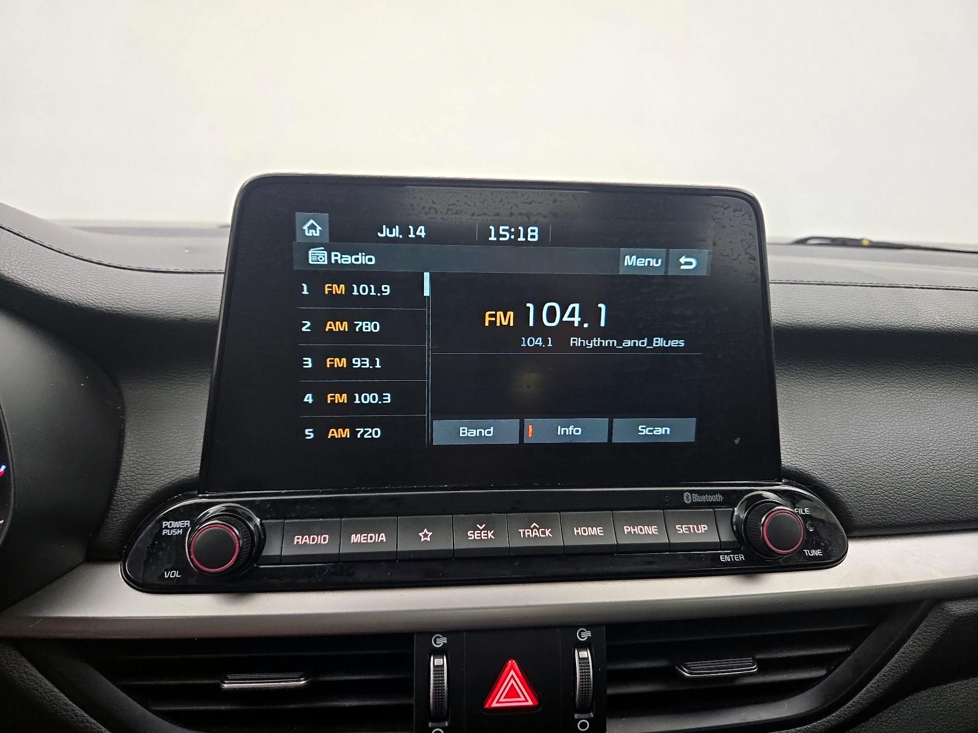 Thumbnail: 2021 Kia Forte - 15